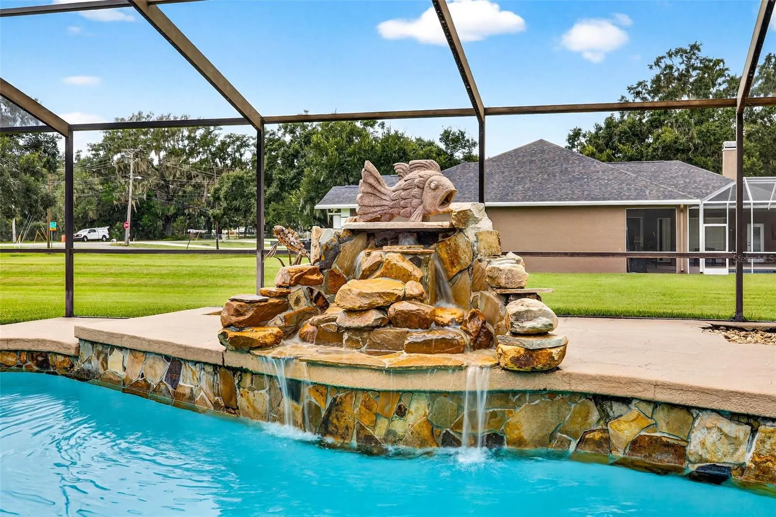 8410 W KNIGHTS GRIFFIN RD