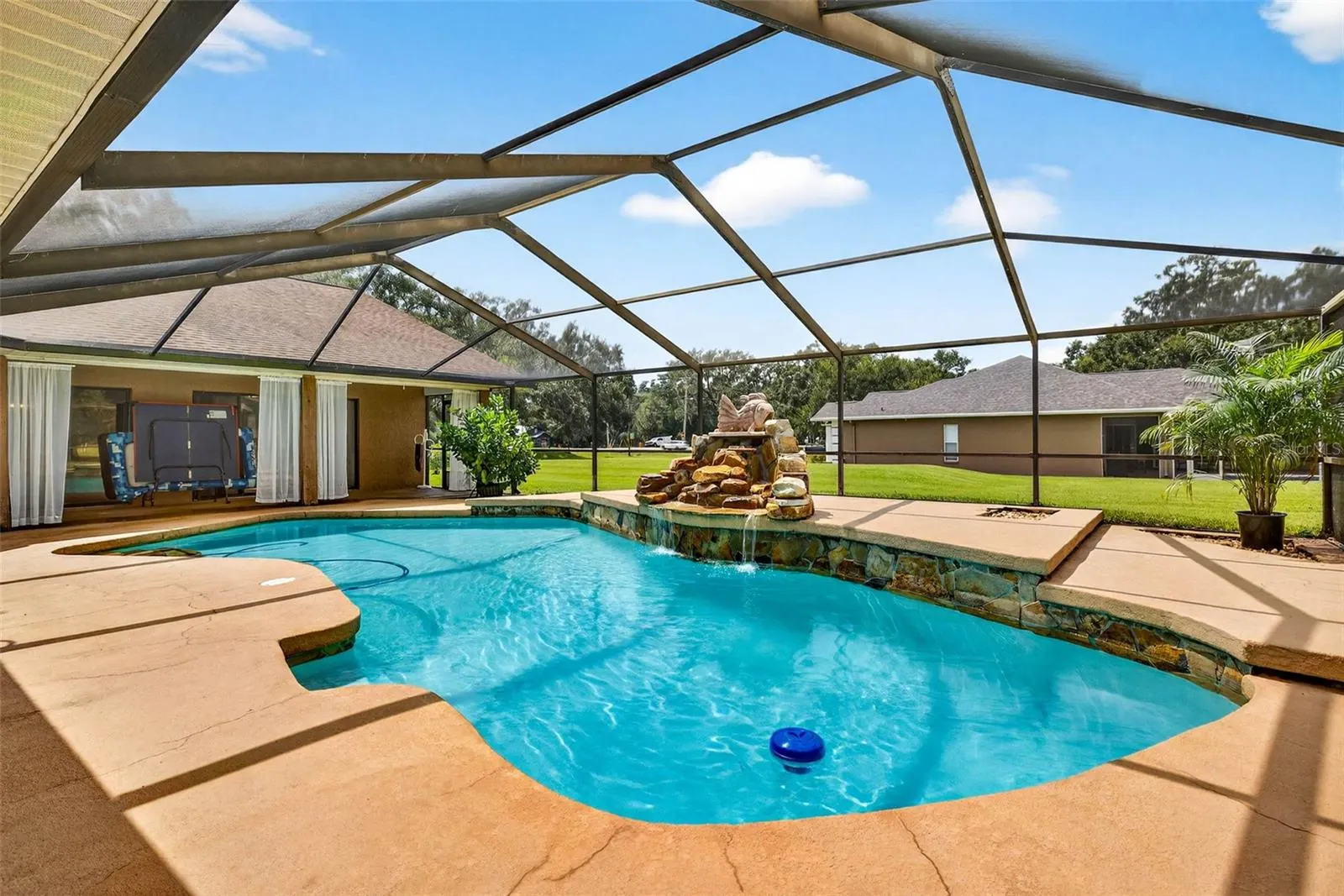 8410 W KNIGHTS GRIFFIN RD