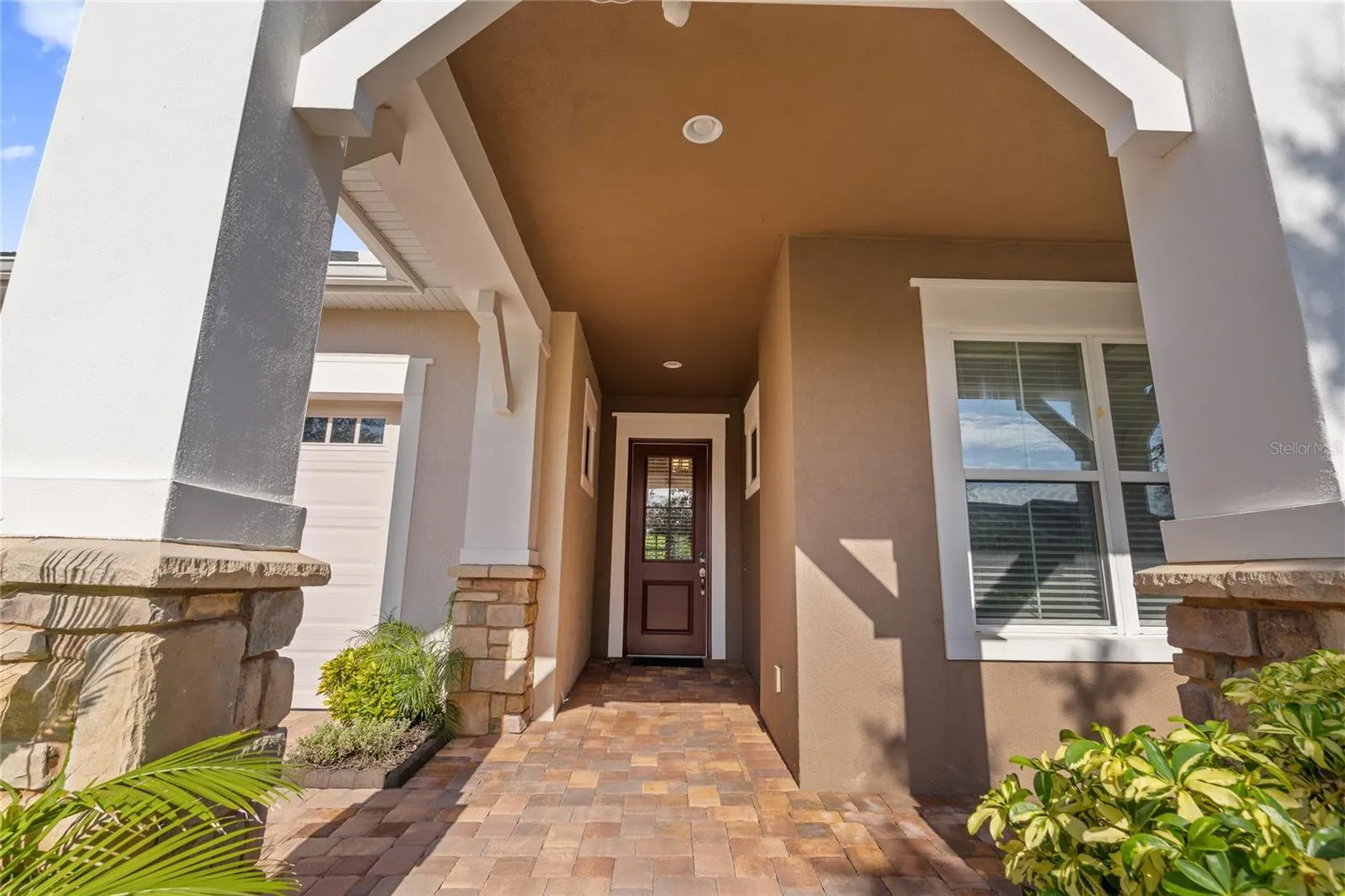 2460 PROMENADE DR