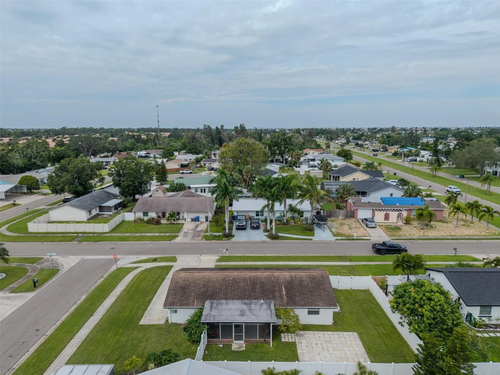 504 RED MANGROVE LN