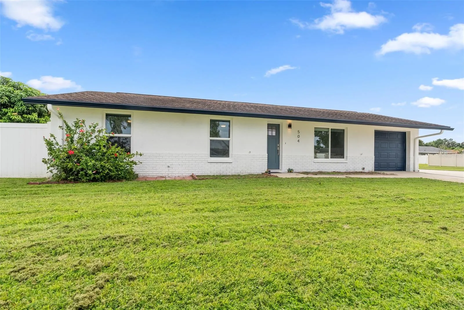 504 RED MANGROVE LN