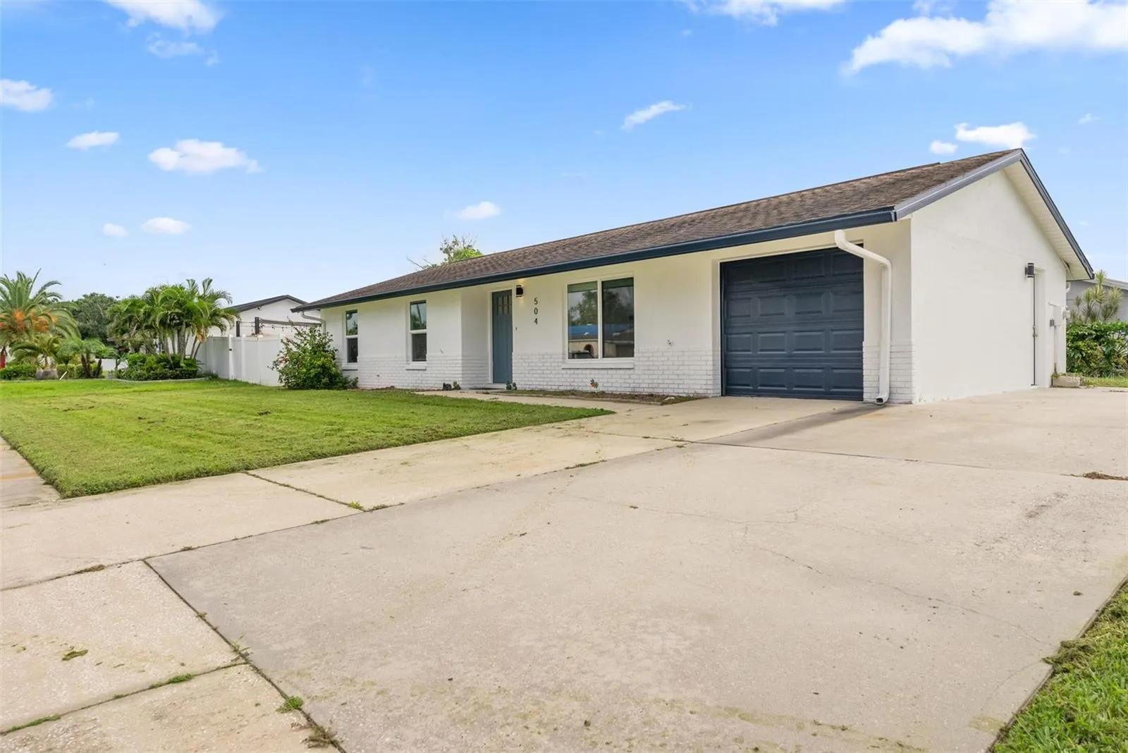 504 RED MANGROVE LN