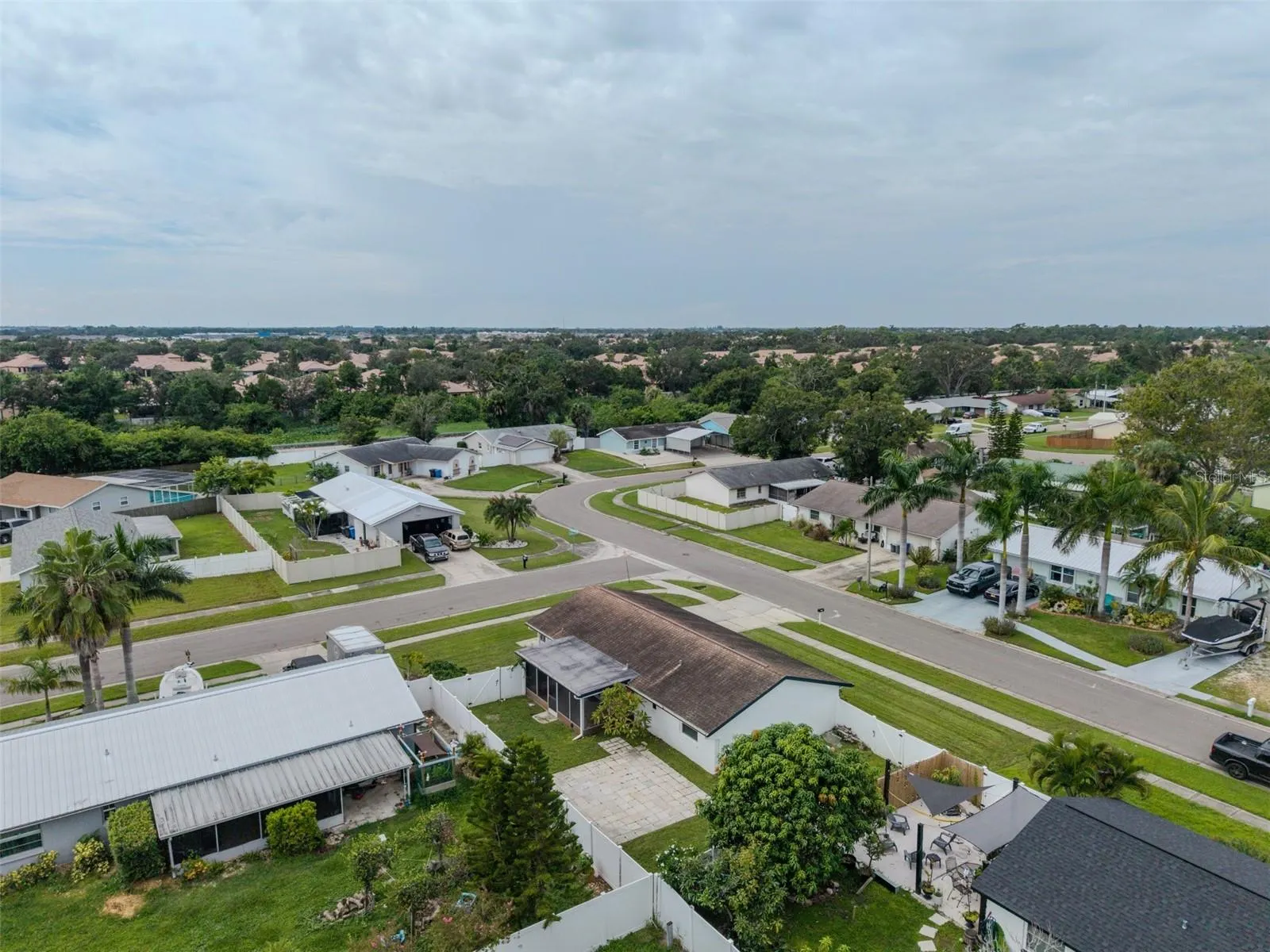 504 RED MANGROVE LN