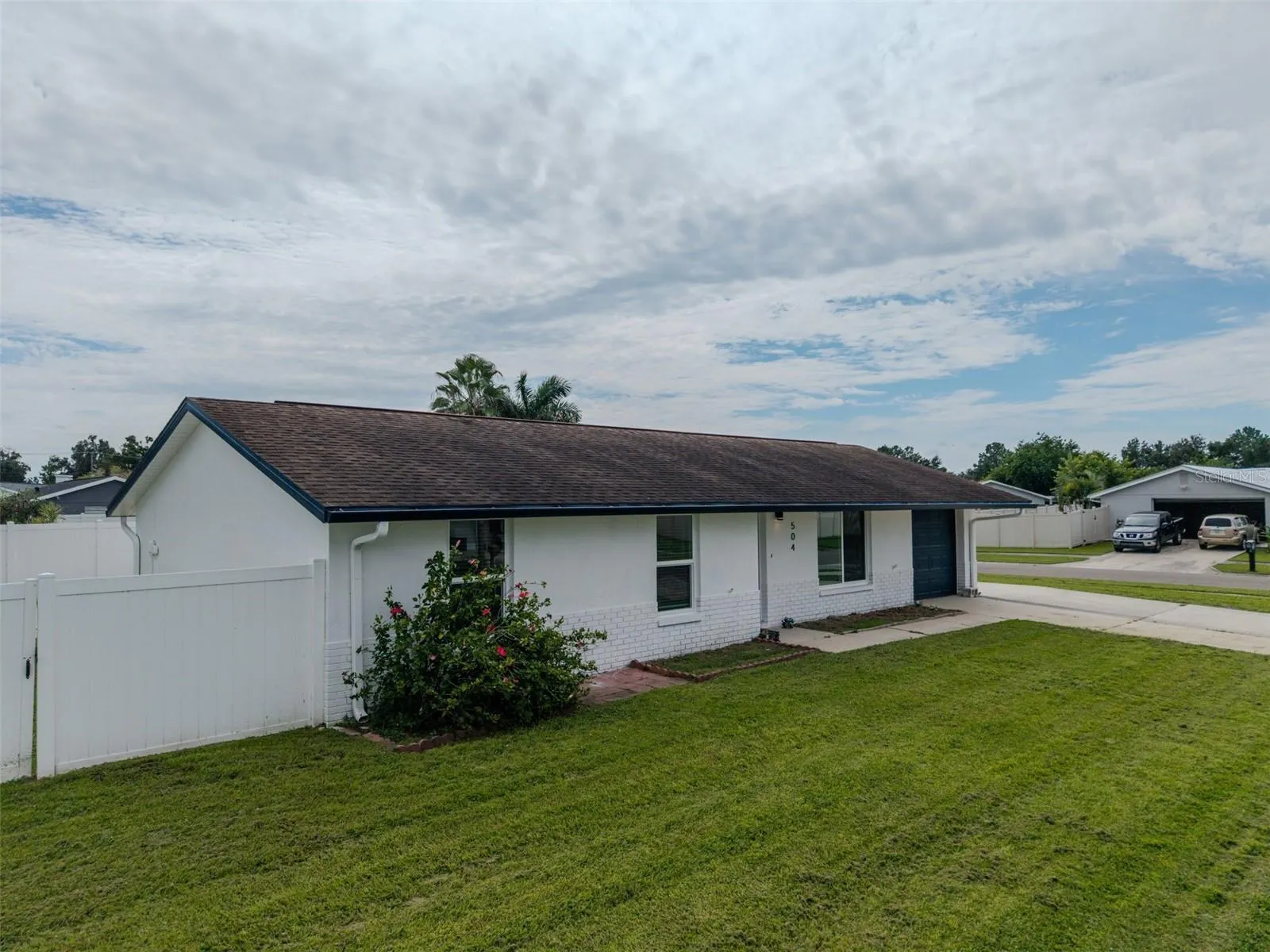 504 RED MANGROVE LN