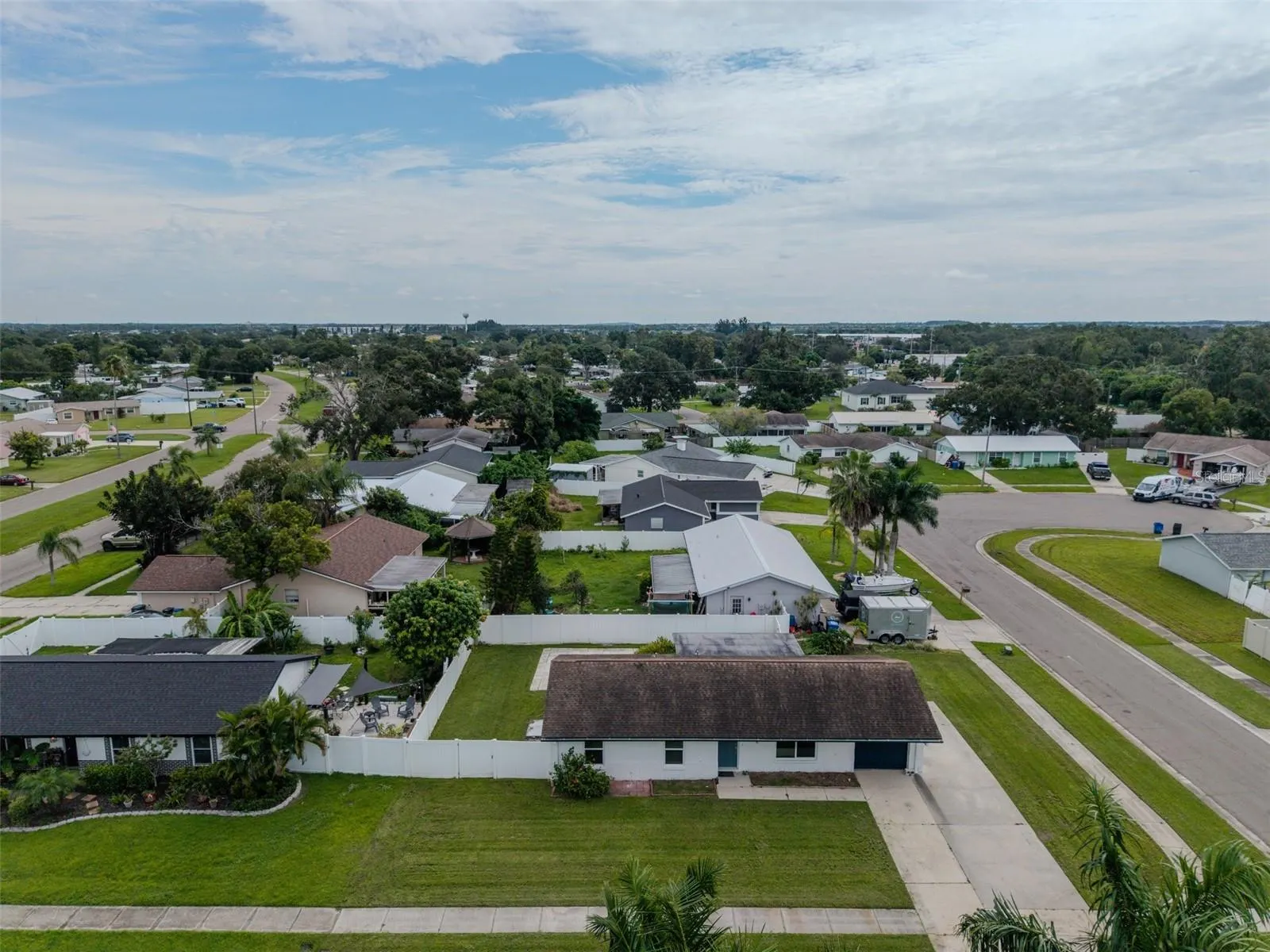 504 RED MANGROVE LN