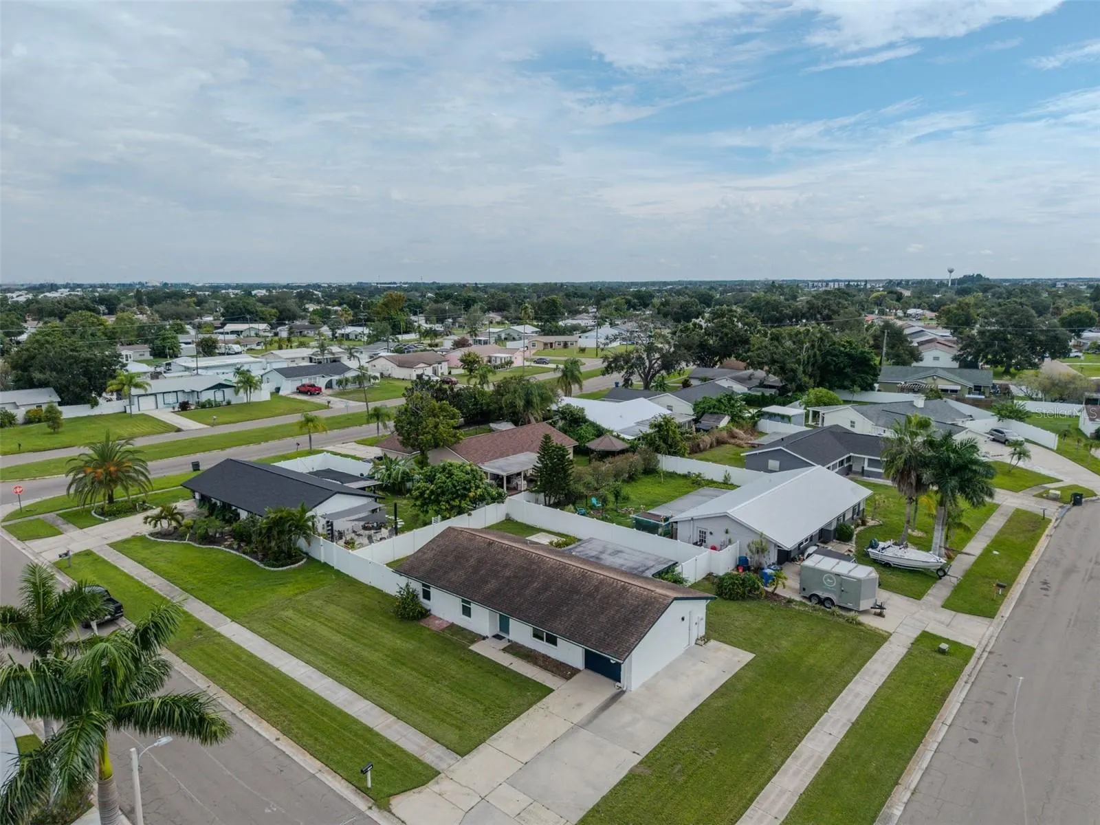504 RED MANGROVE LN