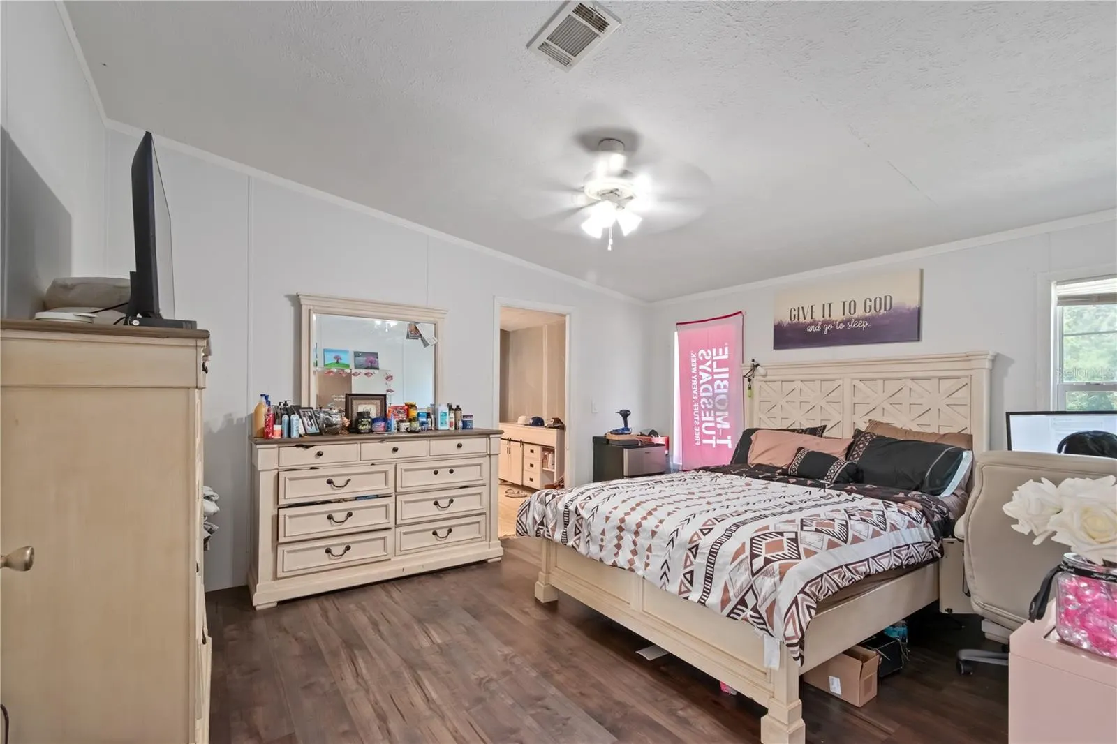 2061 NW 165TH COURT RD