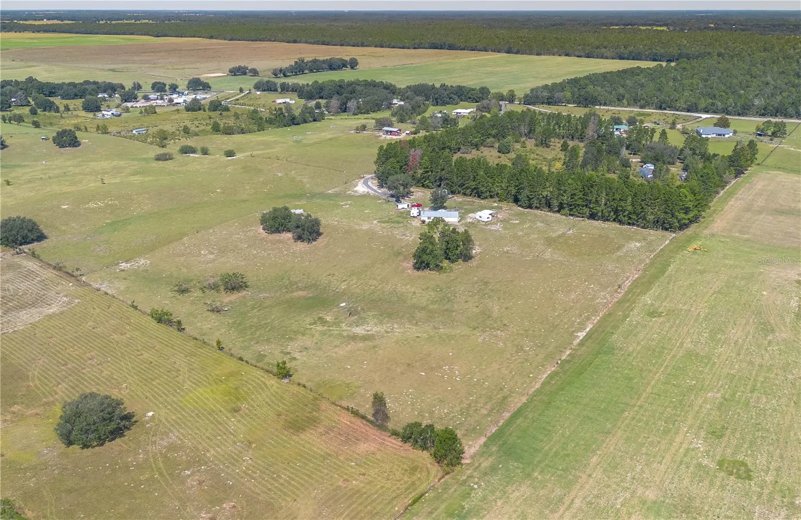 2061 NW 165TH COURT RD