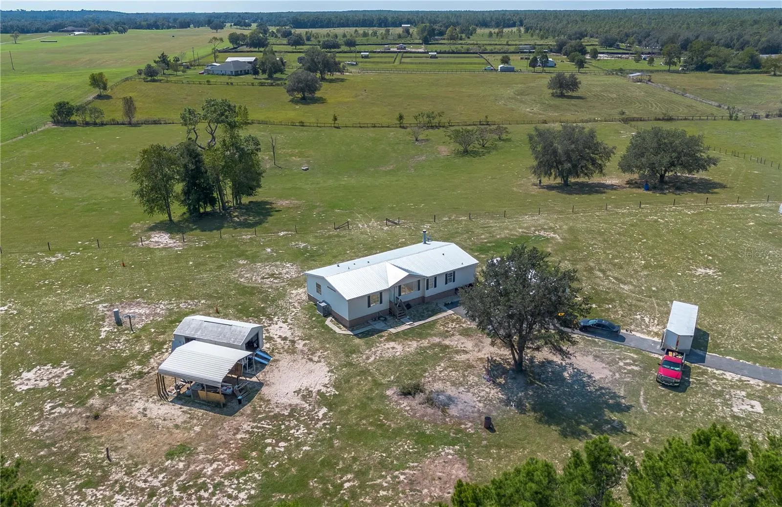 2061 NW 165TH COURT RD
