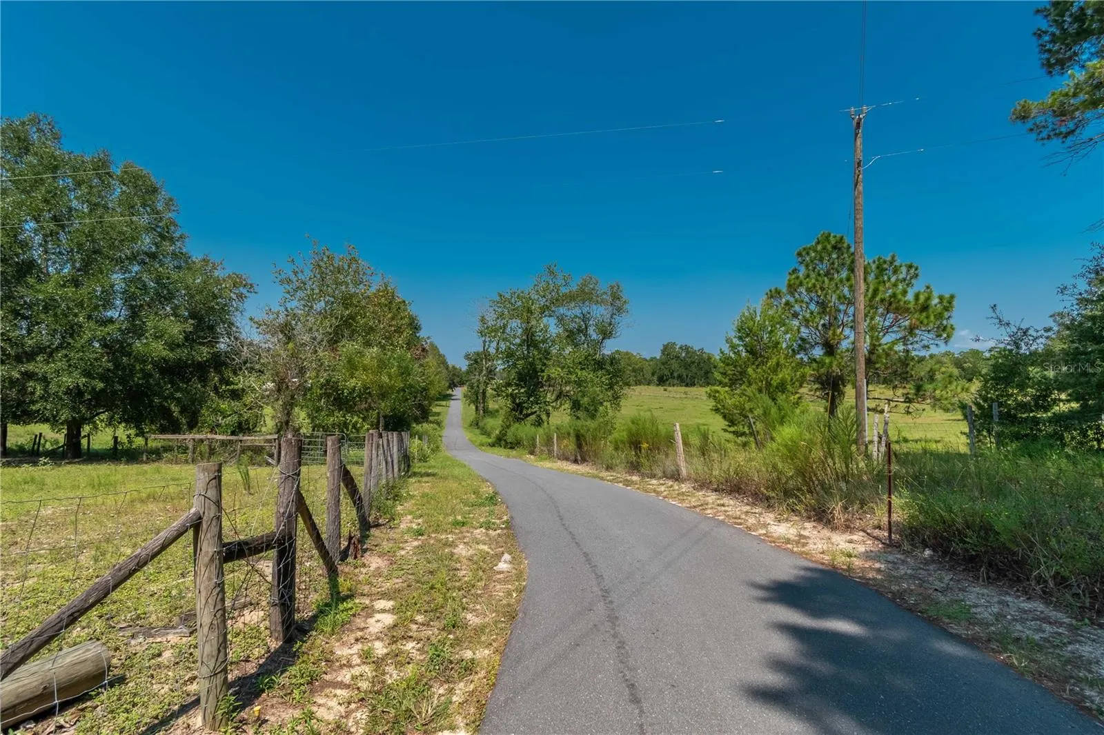 2061 NW 165TH COURT RD