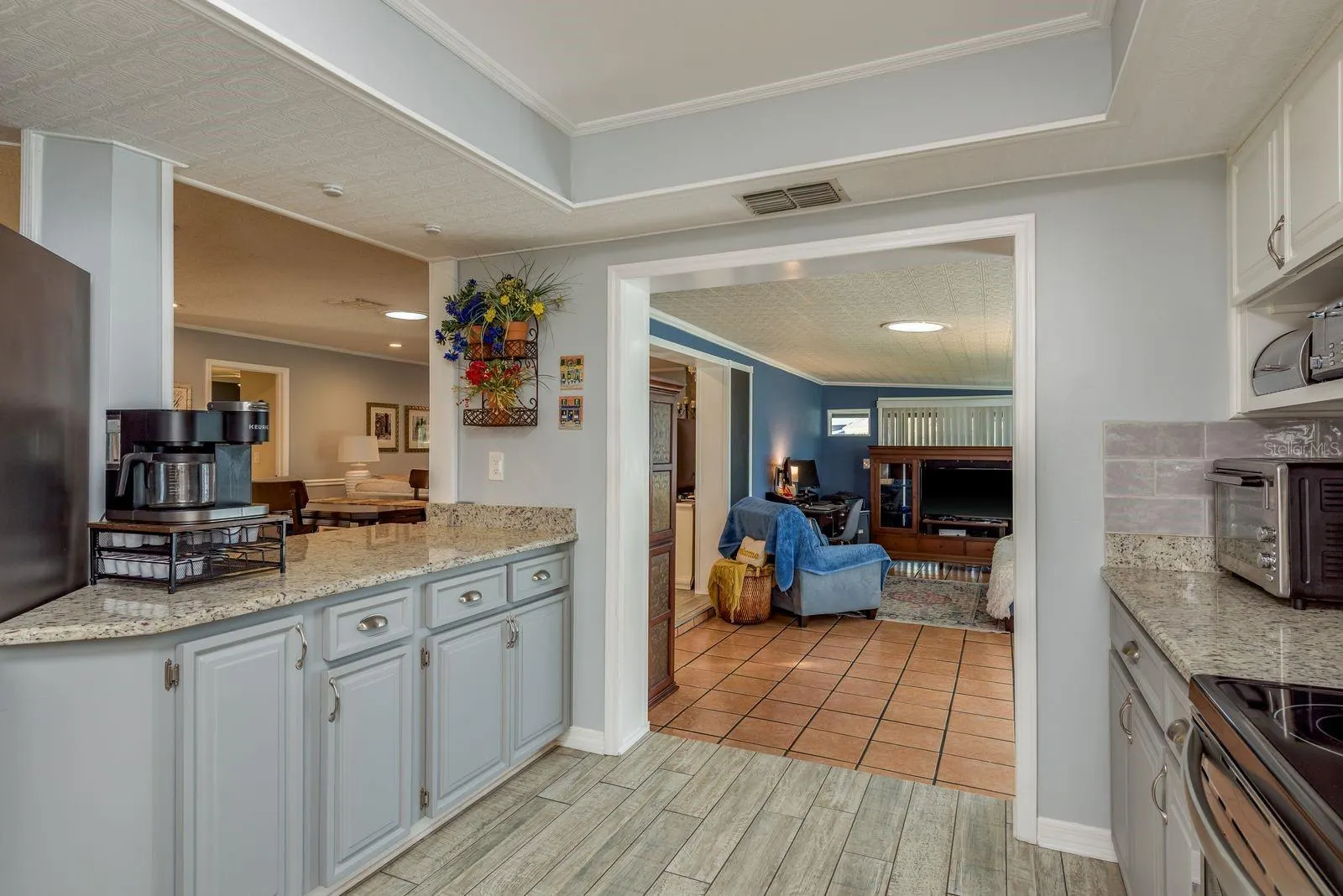 3358 TANGLEWOOD TRL