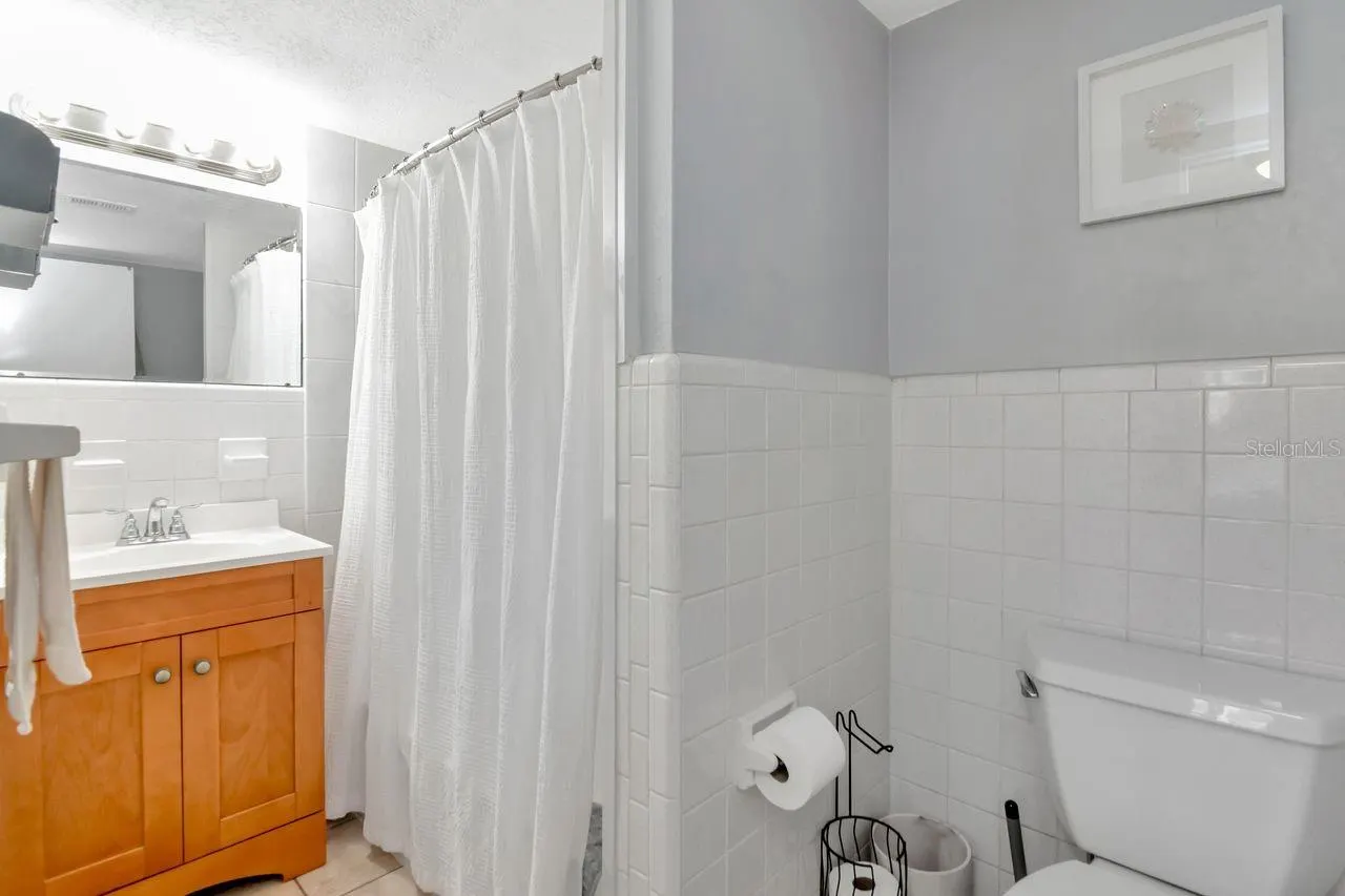 470 3RD ST S #208, #208