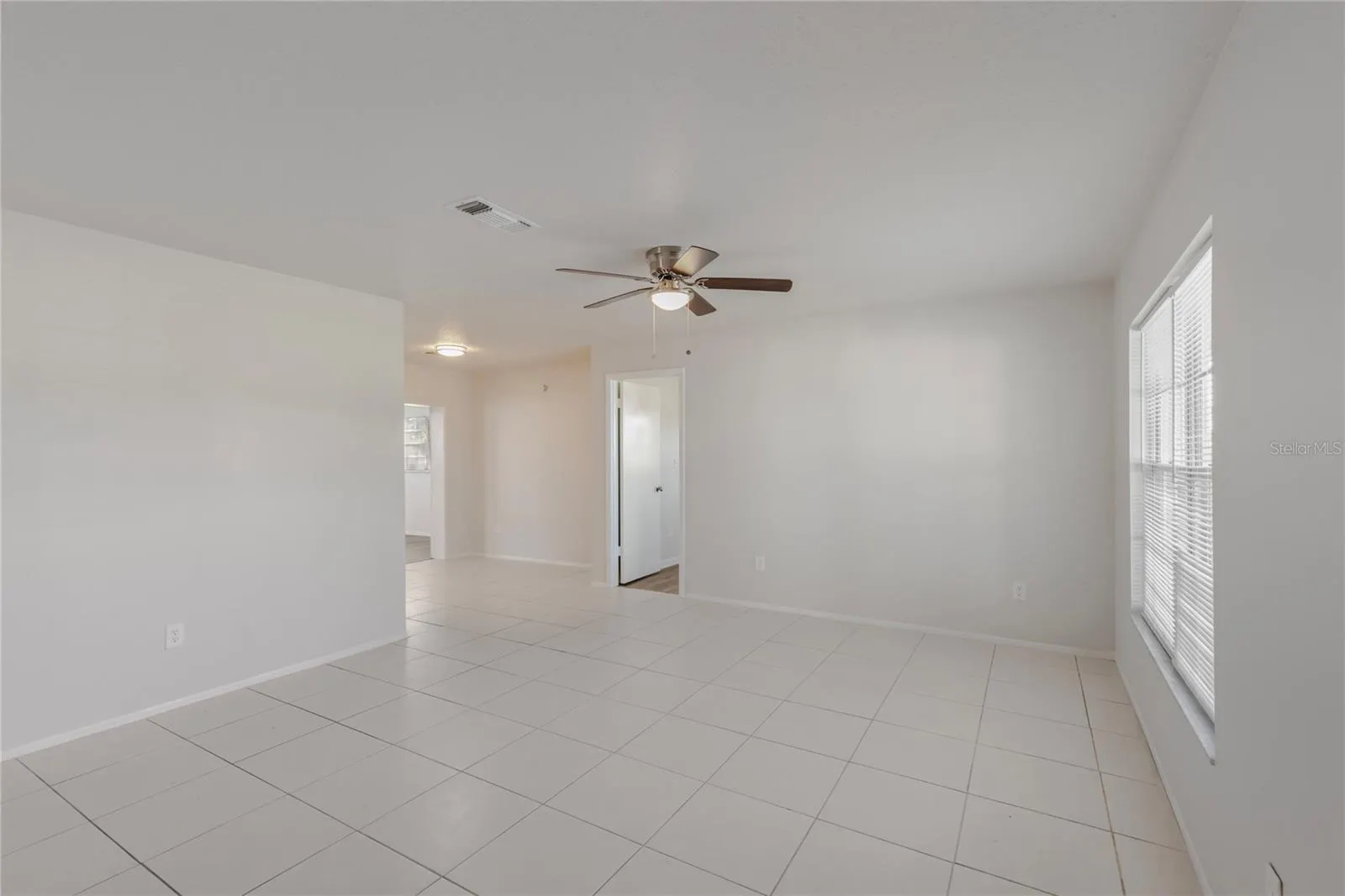 2813 20TH AVE W