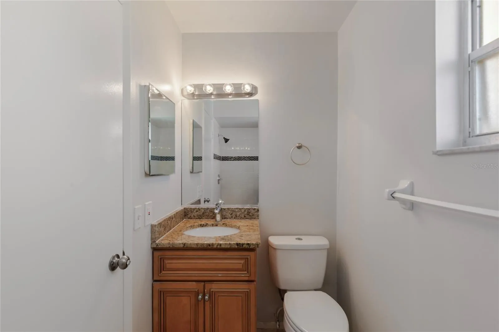 2813 20TH AVE W