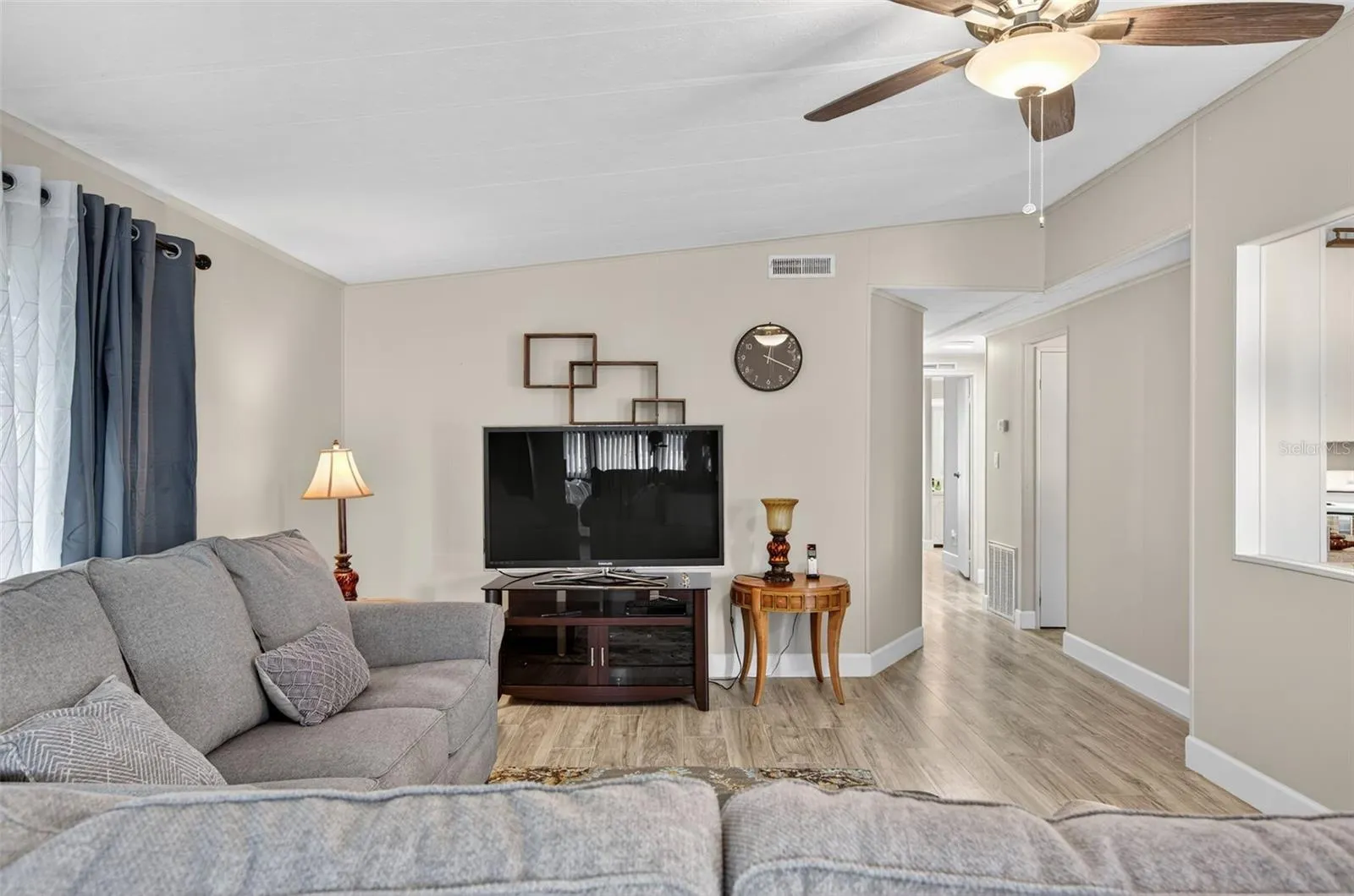 4836 GOLDENVIEW LN
