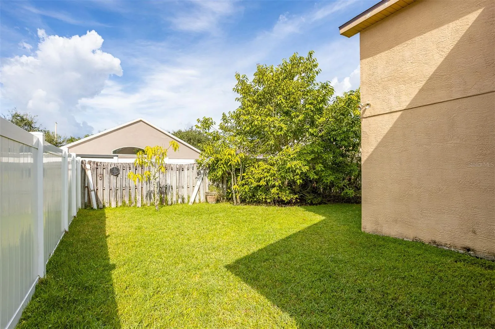 12227 COLDSTREAM LN