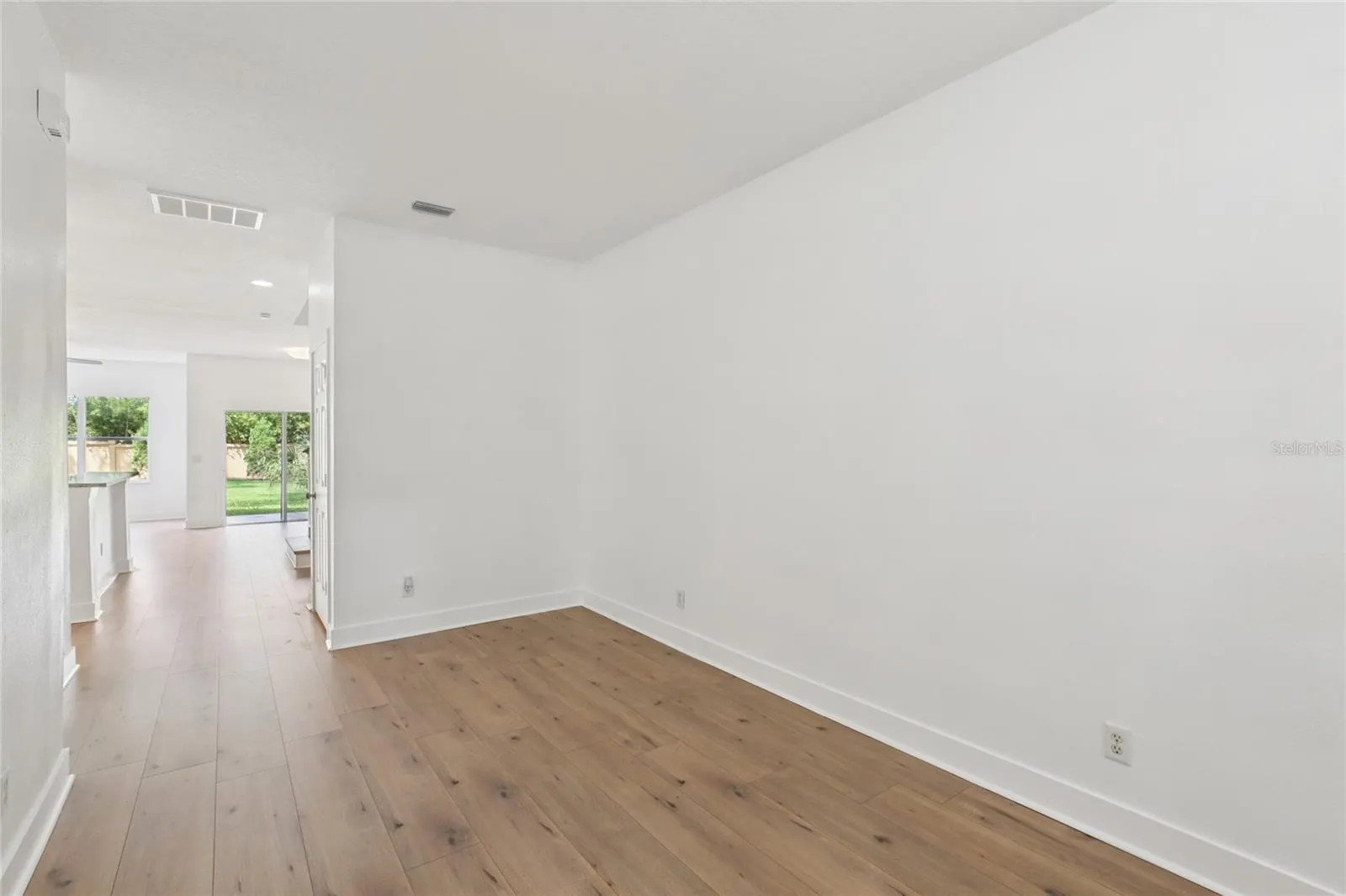 9225 STONE RIVER PL