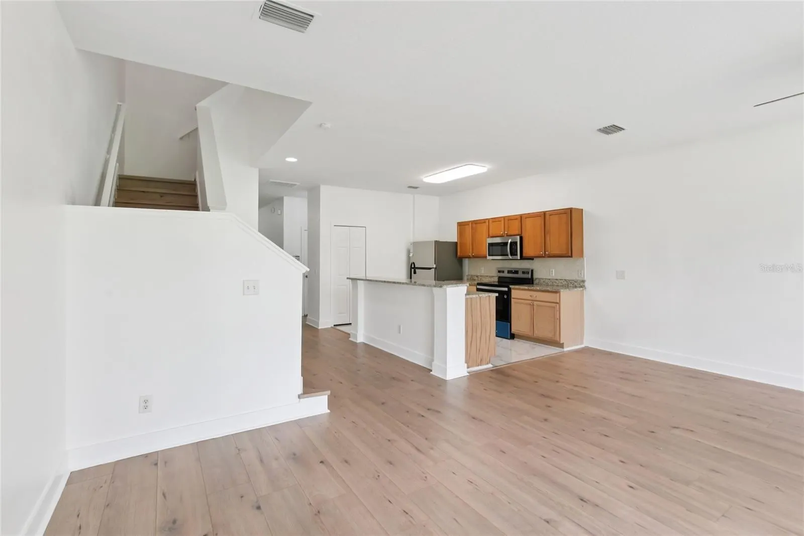 9225 STONE RIVER PL