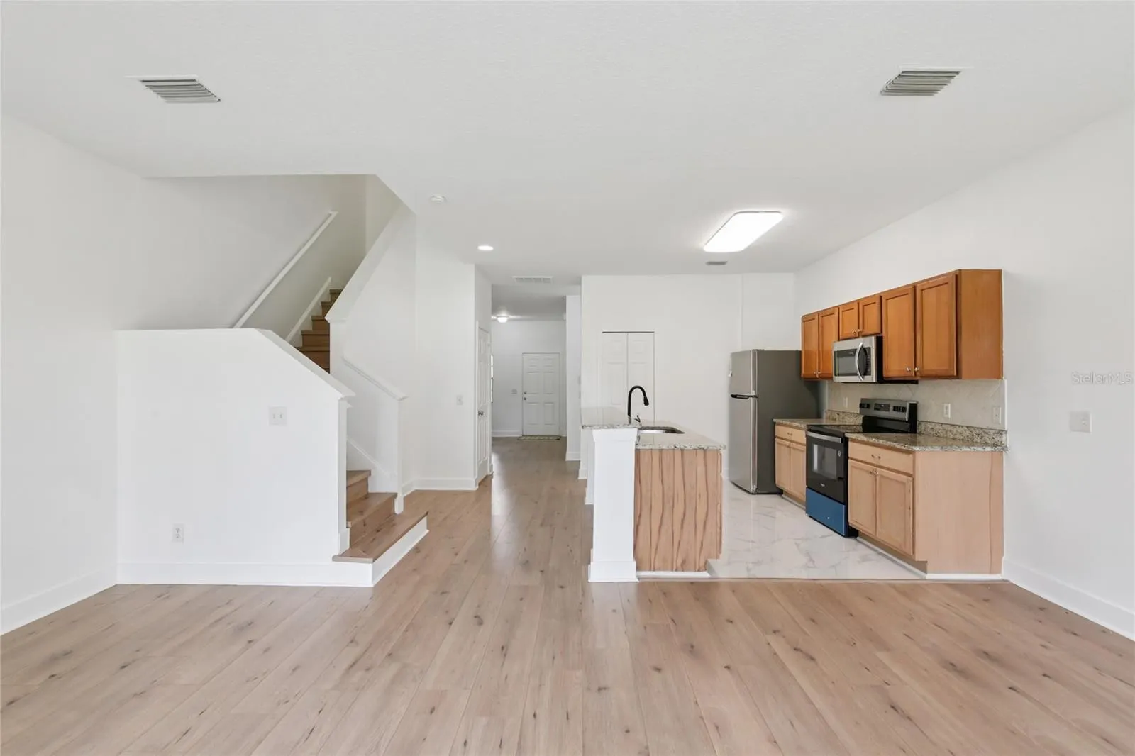 9225 STONE RIVER PL