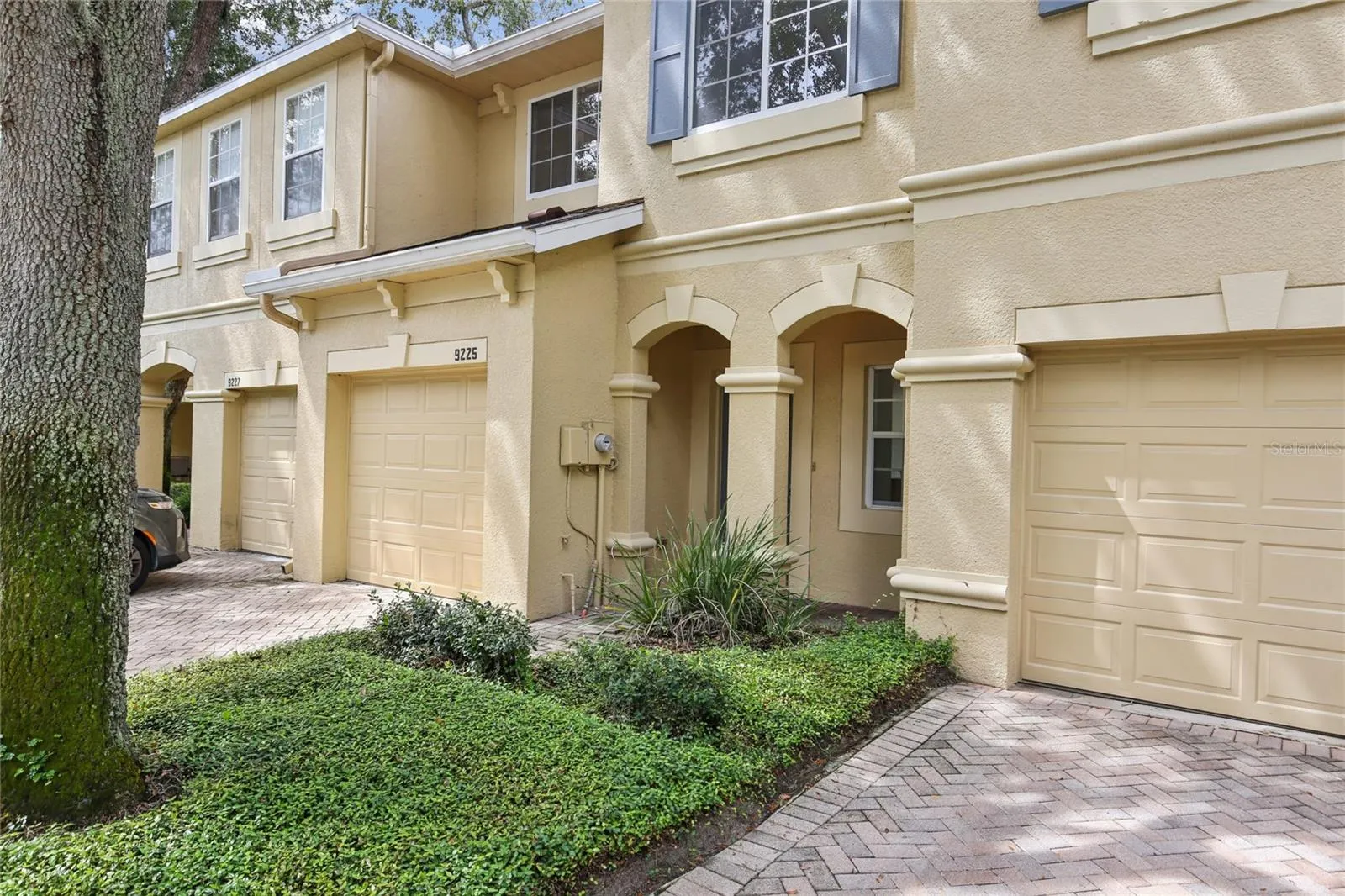 9225 STONE RIVER PL