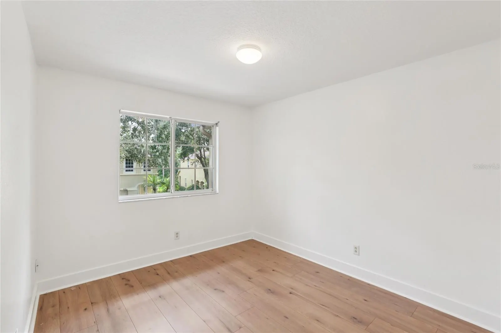 9225 STONE RIVER PL