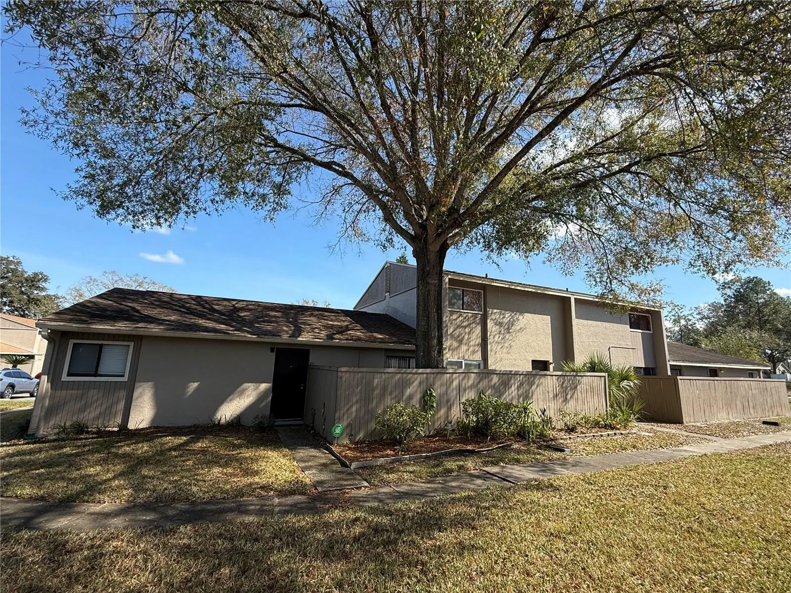 8608 LAKE ISLE DR #169, #169