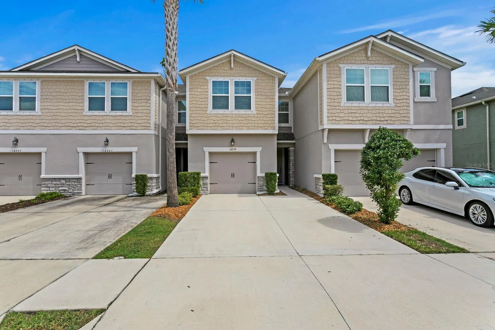 14239 DAMSELFLY DR