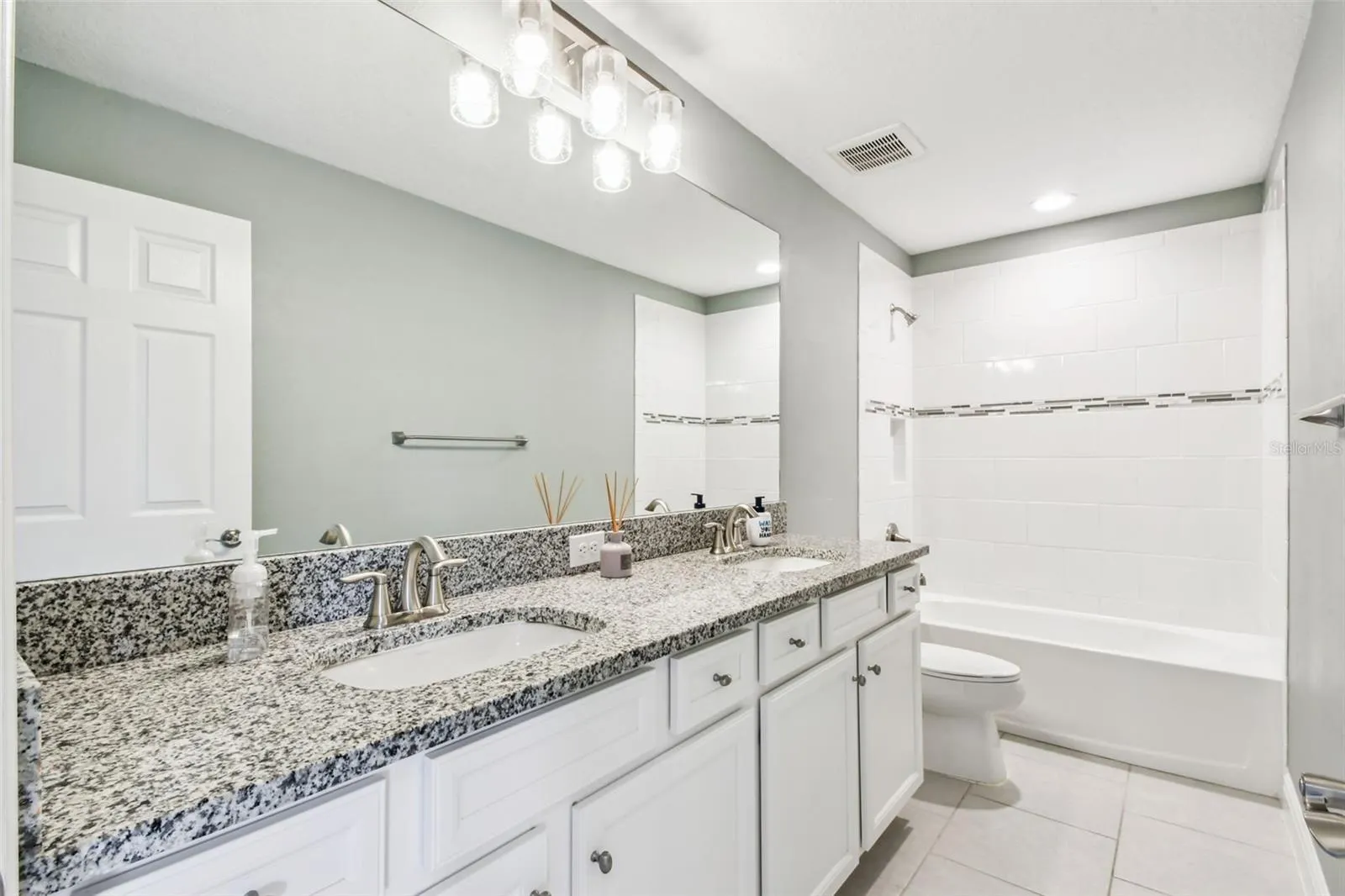 12507 HORSESHOE BEND DR