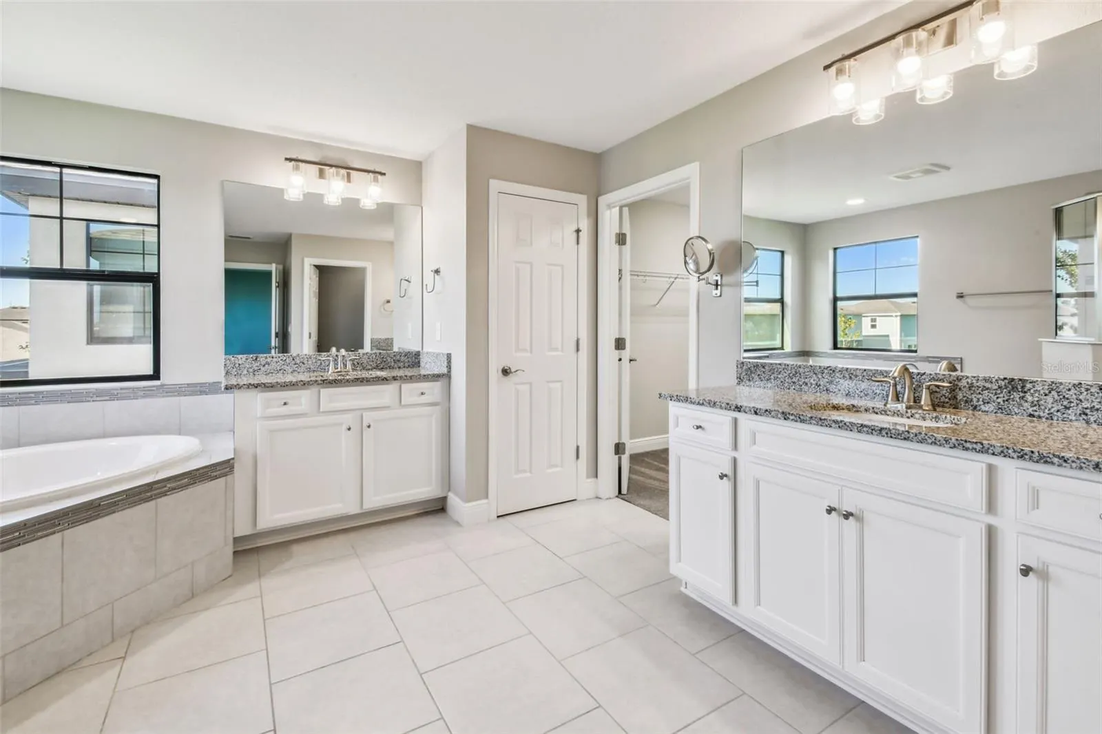 12507 HORSESHOE BEND DR