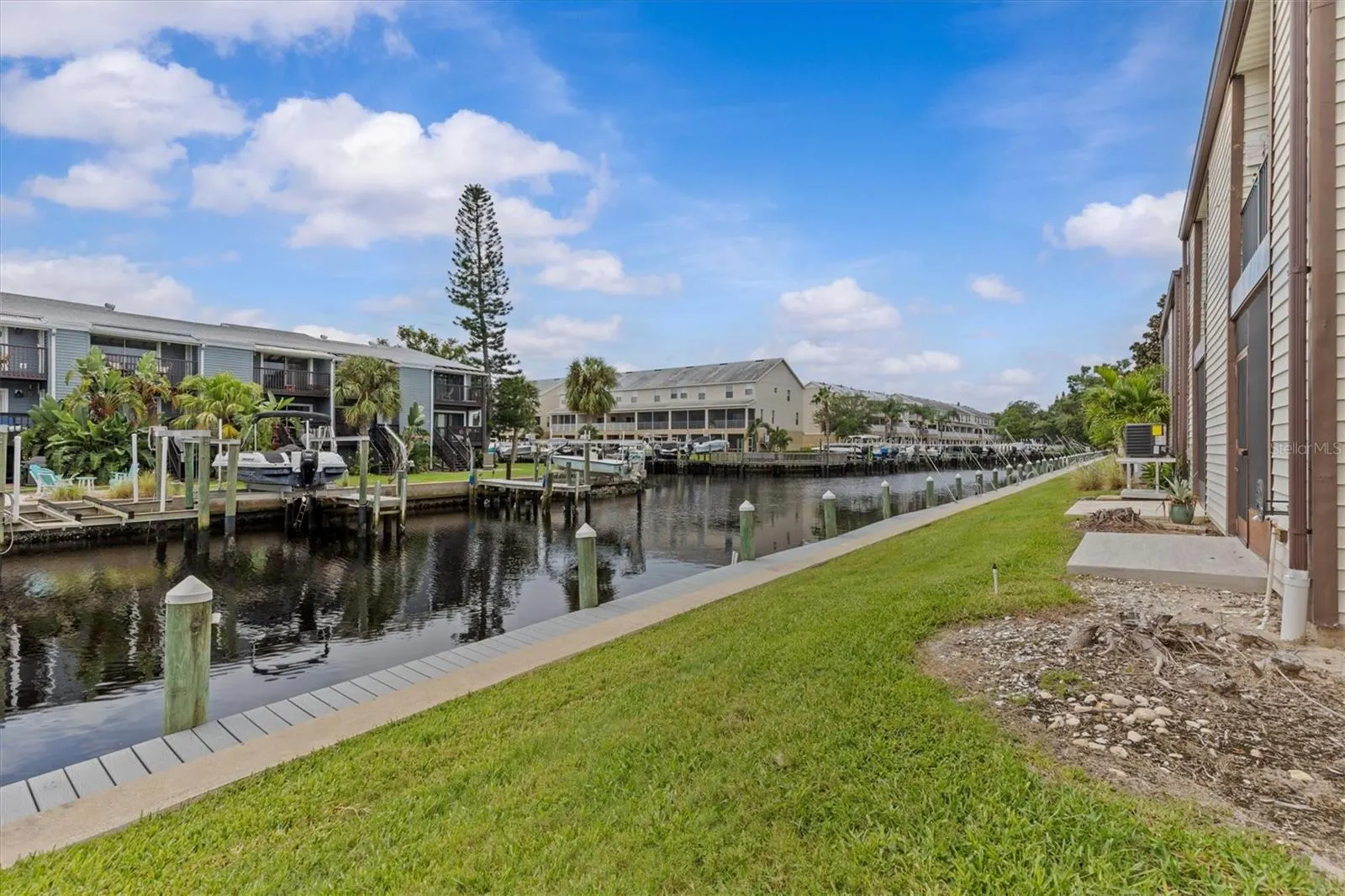 386 MOORINGS COVE DR #6f, #6f