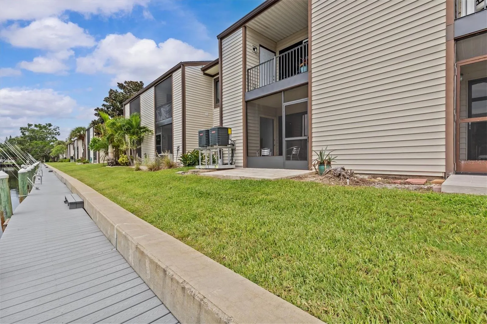 386 MOORINGS COVE DR #6f, #6f