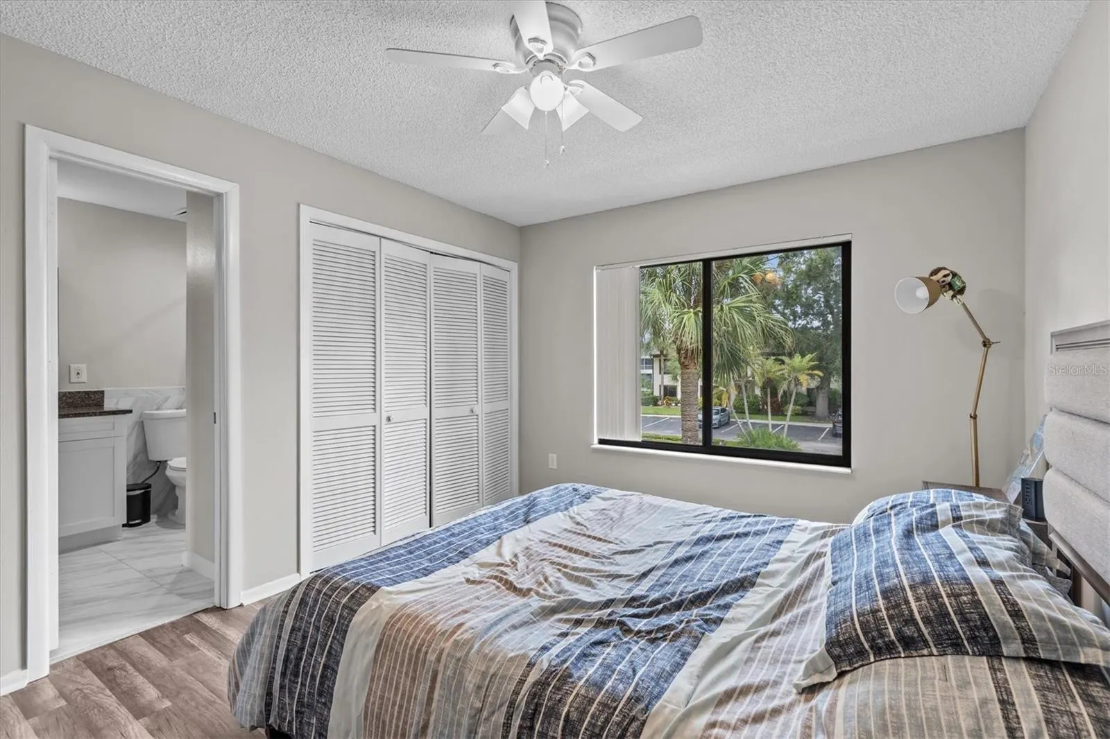 386 MOORINGS COVE DR #6f, #6f