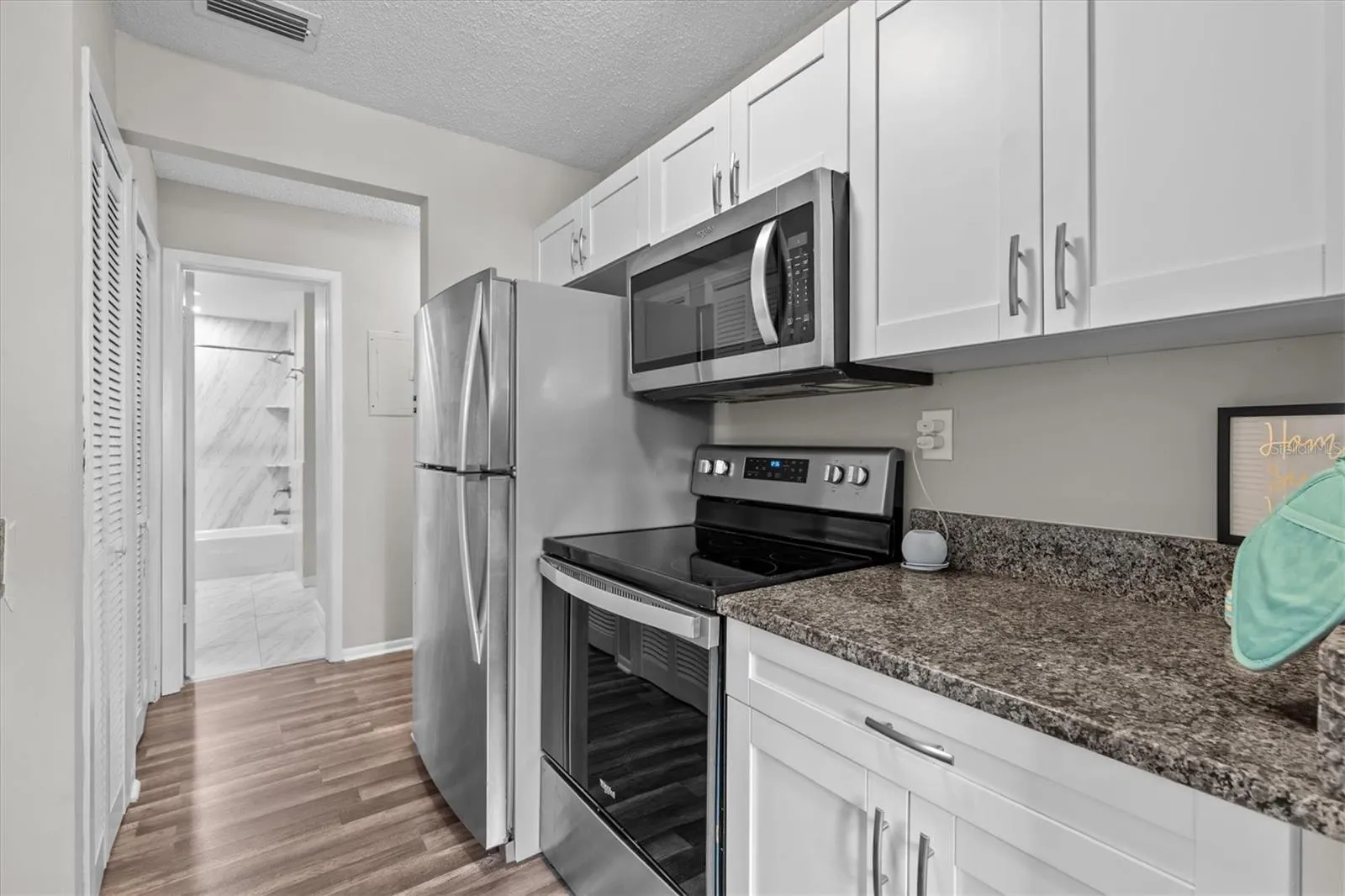 386 MOORINGS COVE DR #6f, #6f