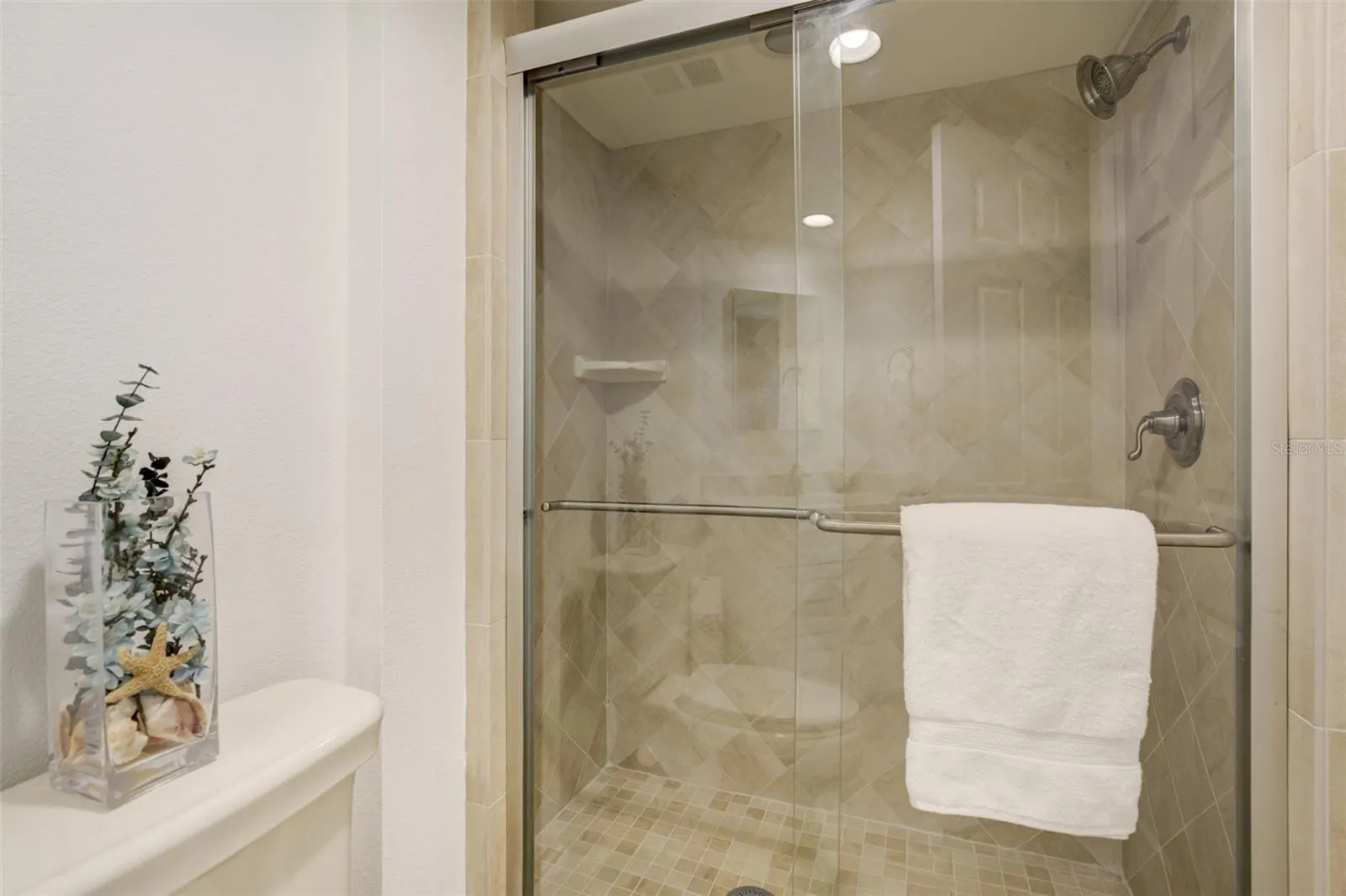 1310 GULF BLVD #15B, #15B