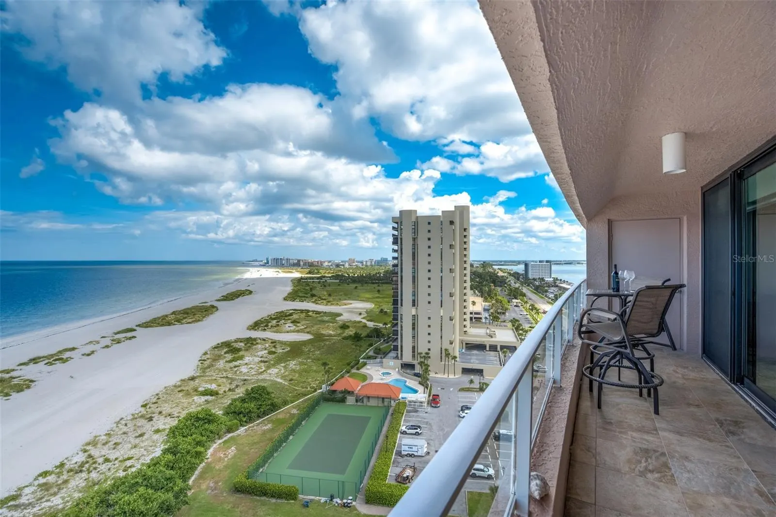 1310 GULF BLVD #15B, #15B