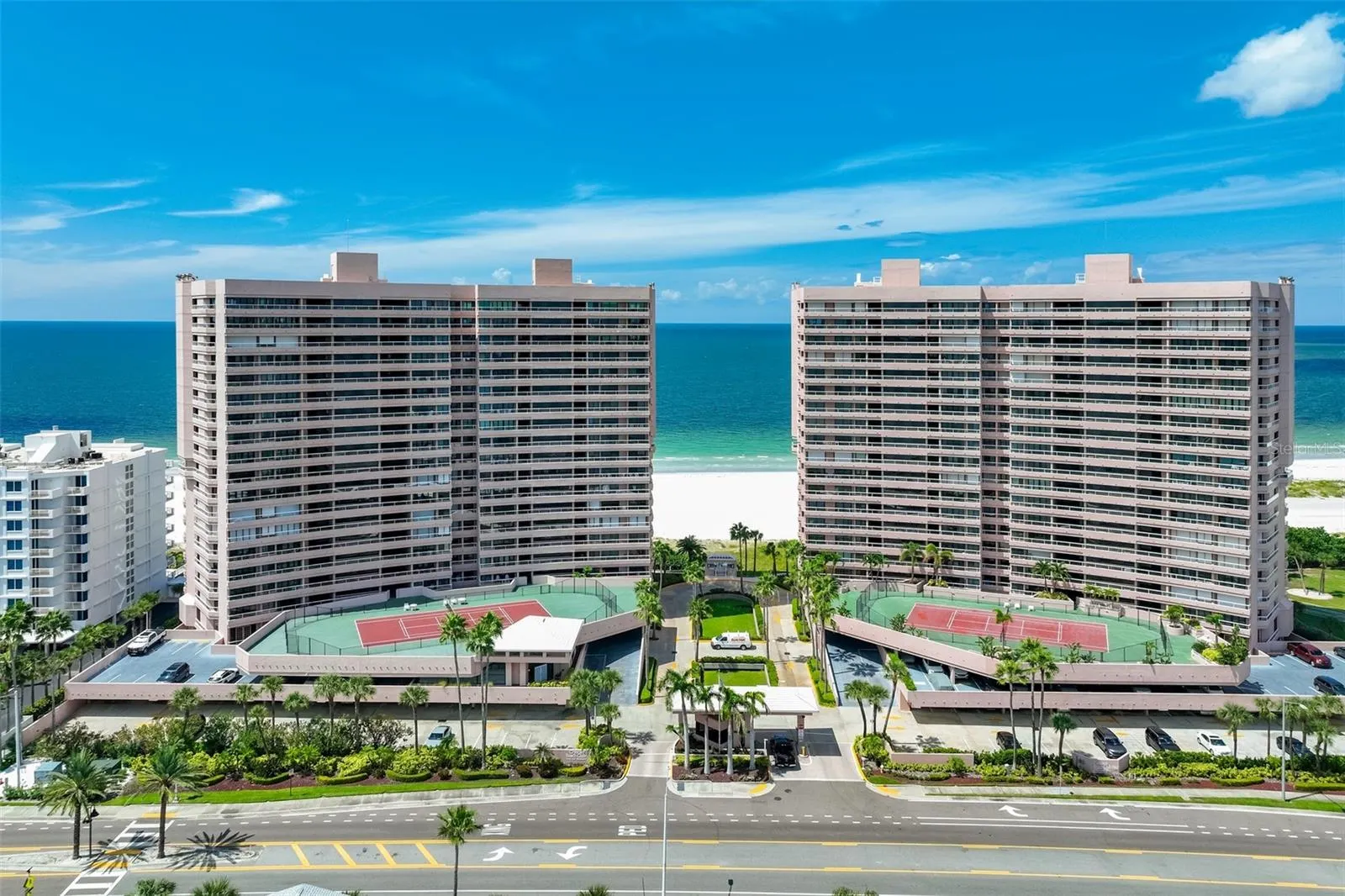 1310 GULF BLVD #15B, #15B
