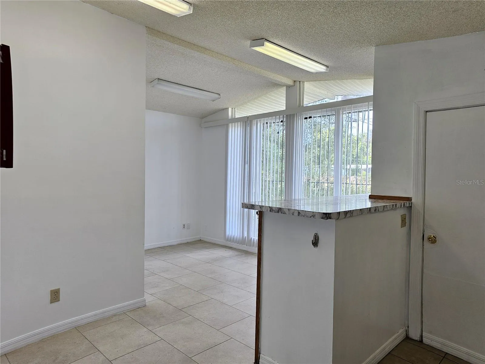 1206 S WABASH AVE