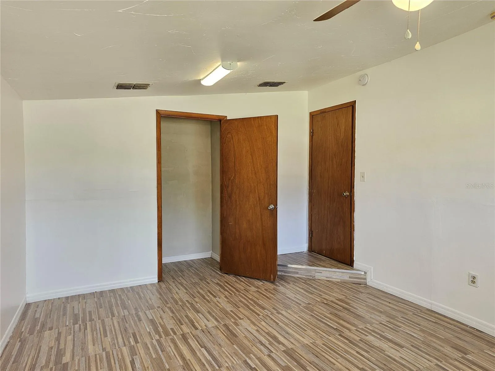 1206 S WABASH AVE