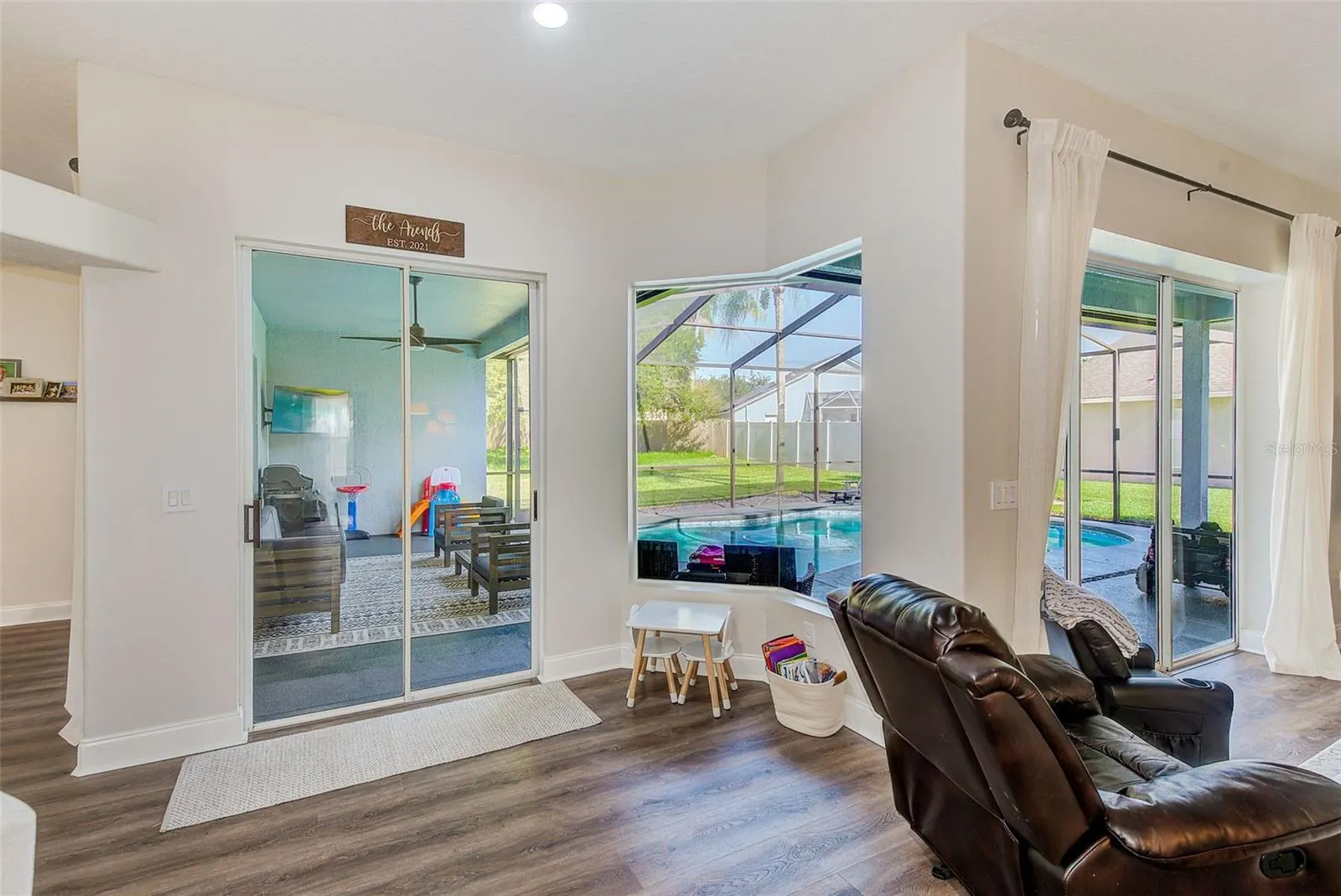 10004 KATIE CT