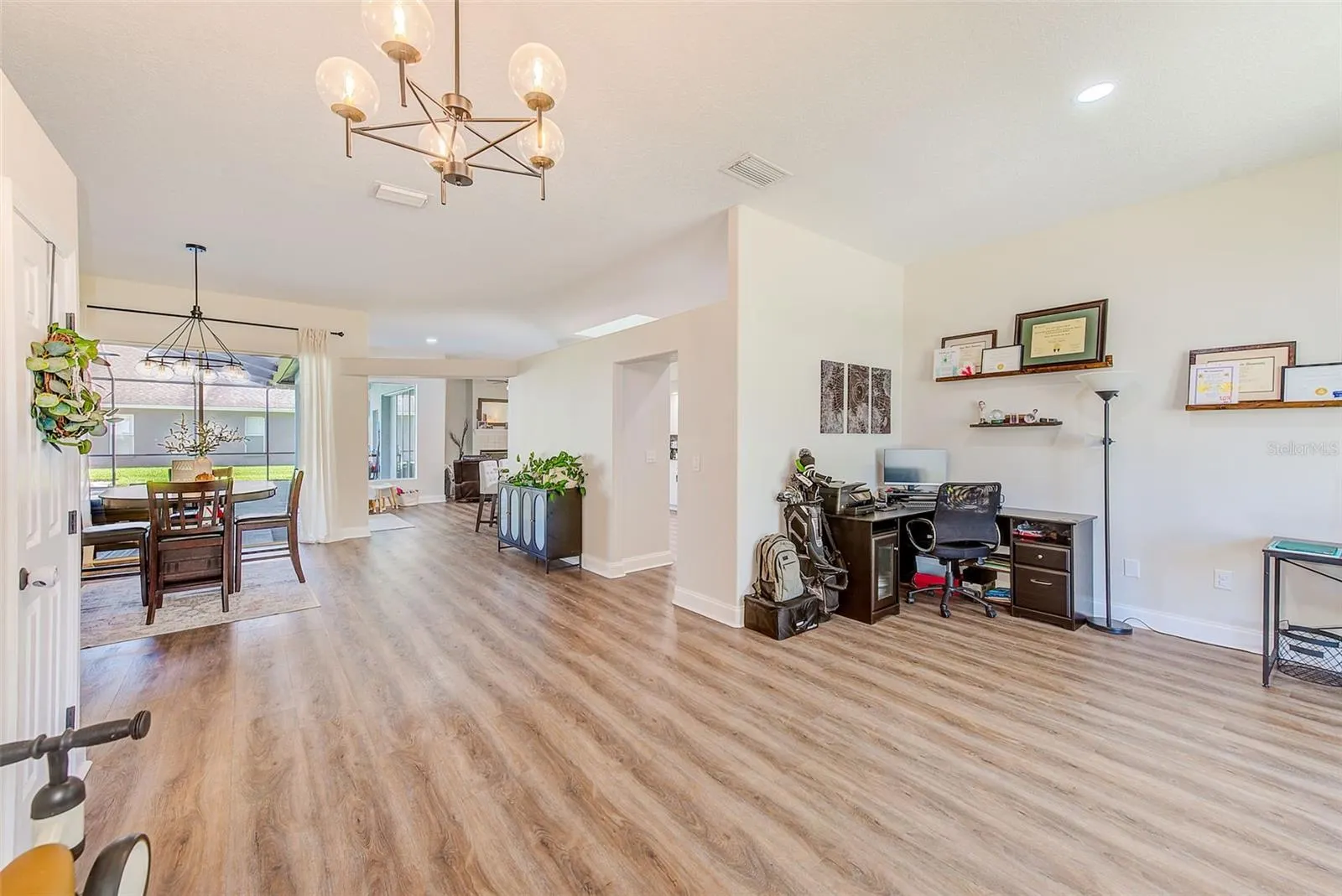 10004 KATIE CT