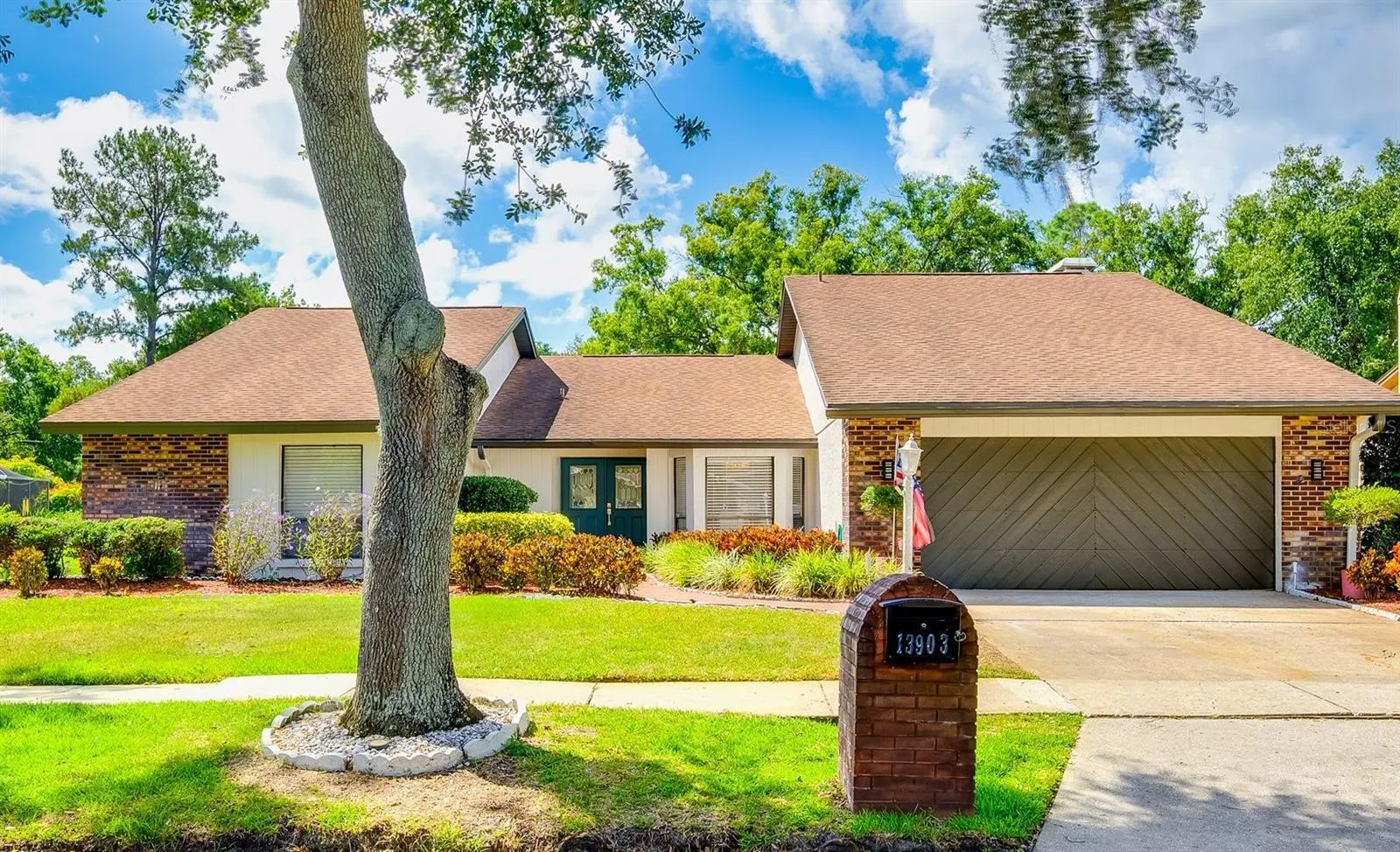 13903 WOLCOTT DR