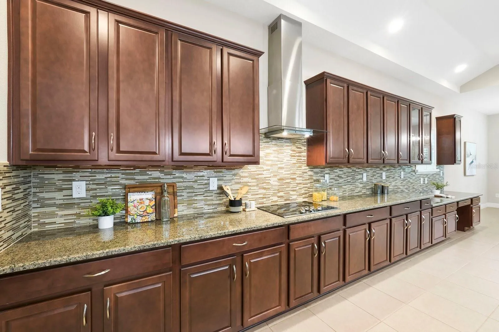 13711 MOONSTONE CANYON DR