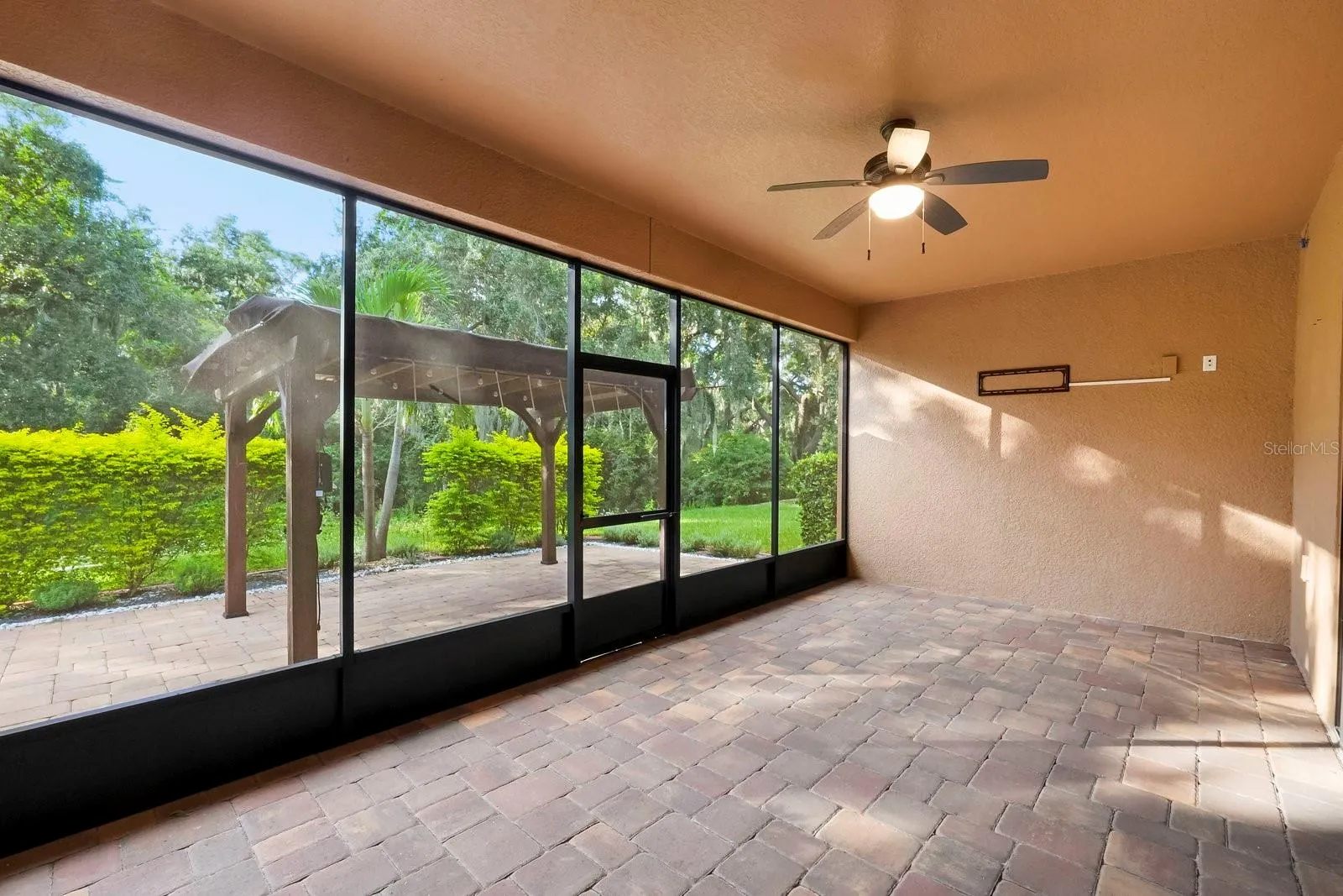 13711 MOONSTONE CANYON DR