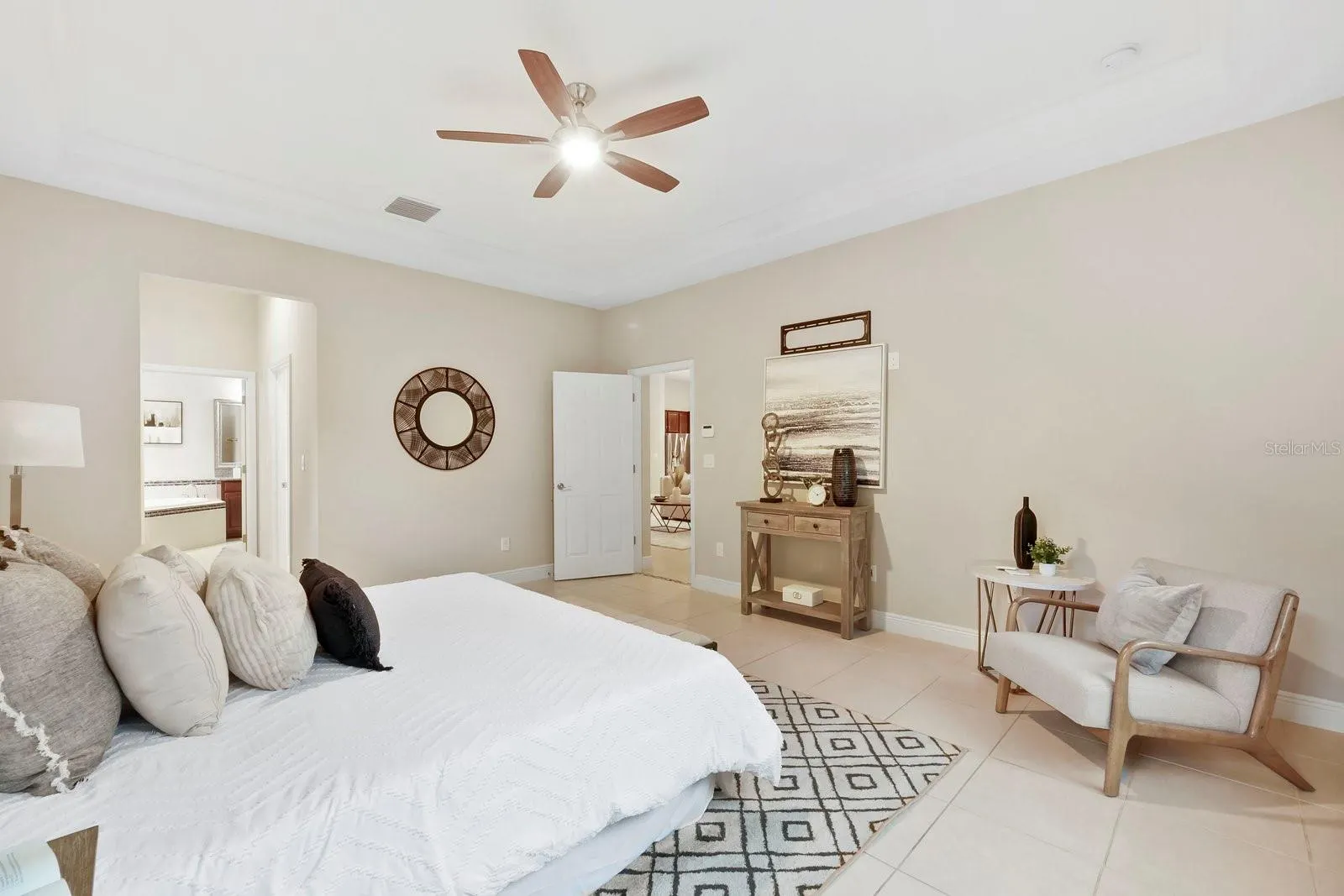 13711 MOONSTONE CANYON DR