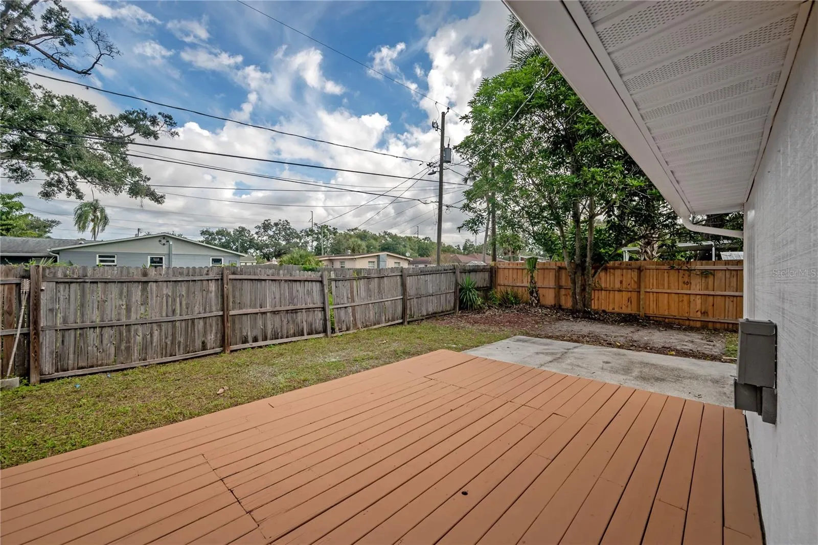 807 W VIRGINIA AVE