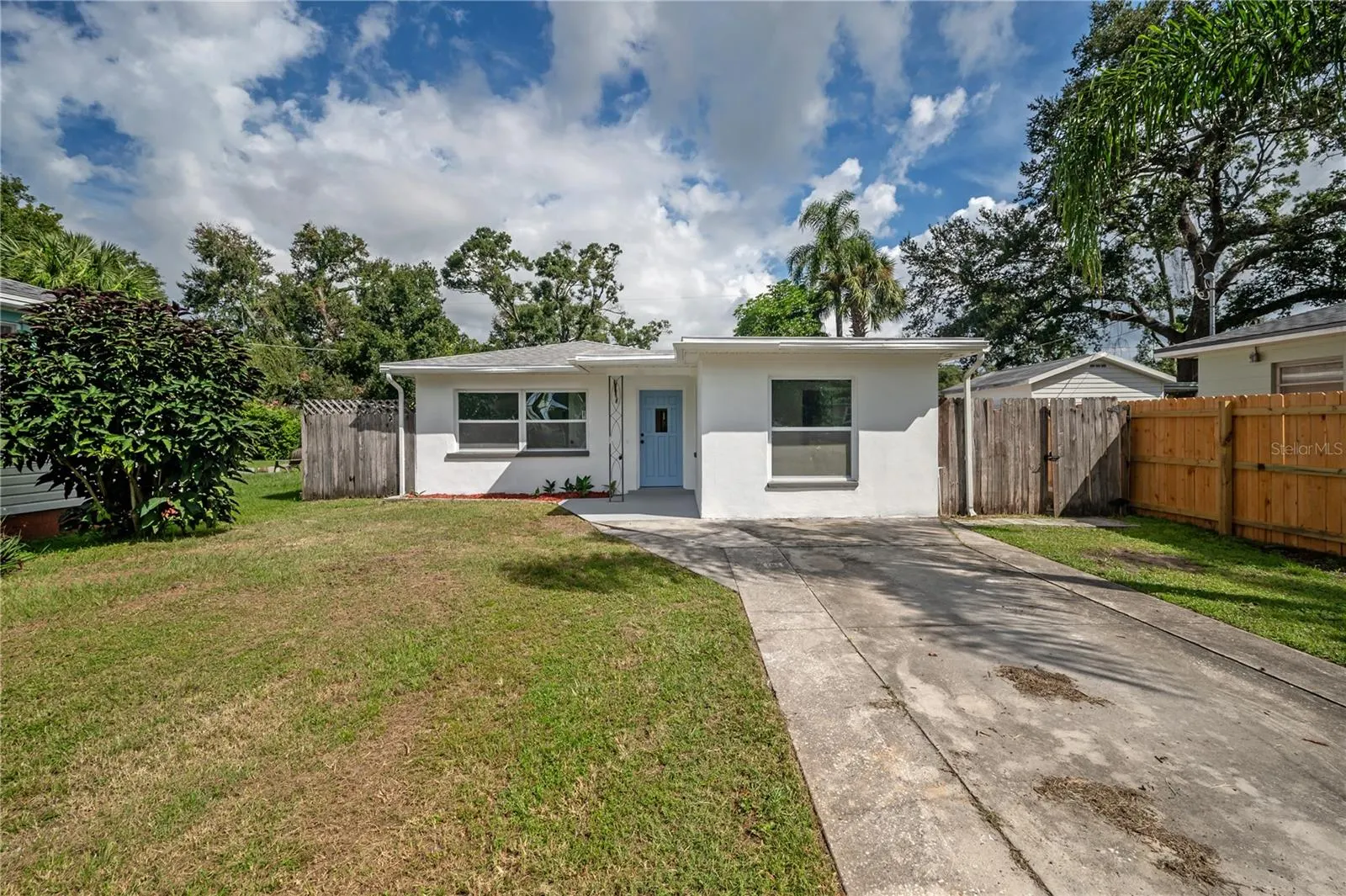 807 W VIRGINIA AVE