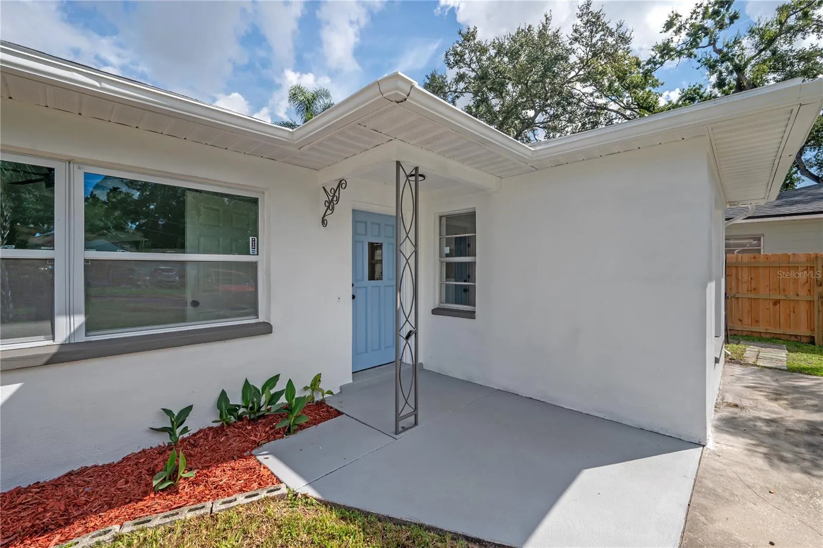 807 W VIRGINIA AVE