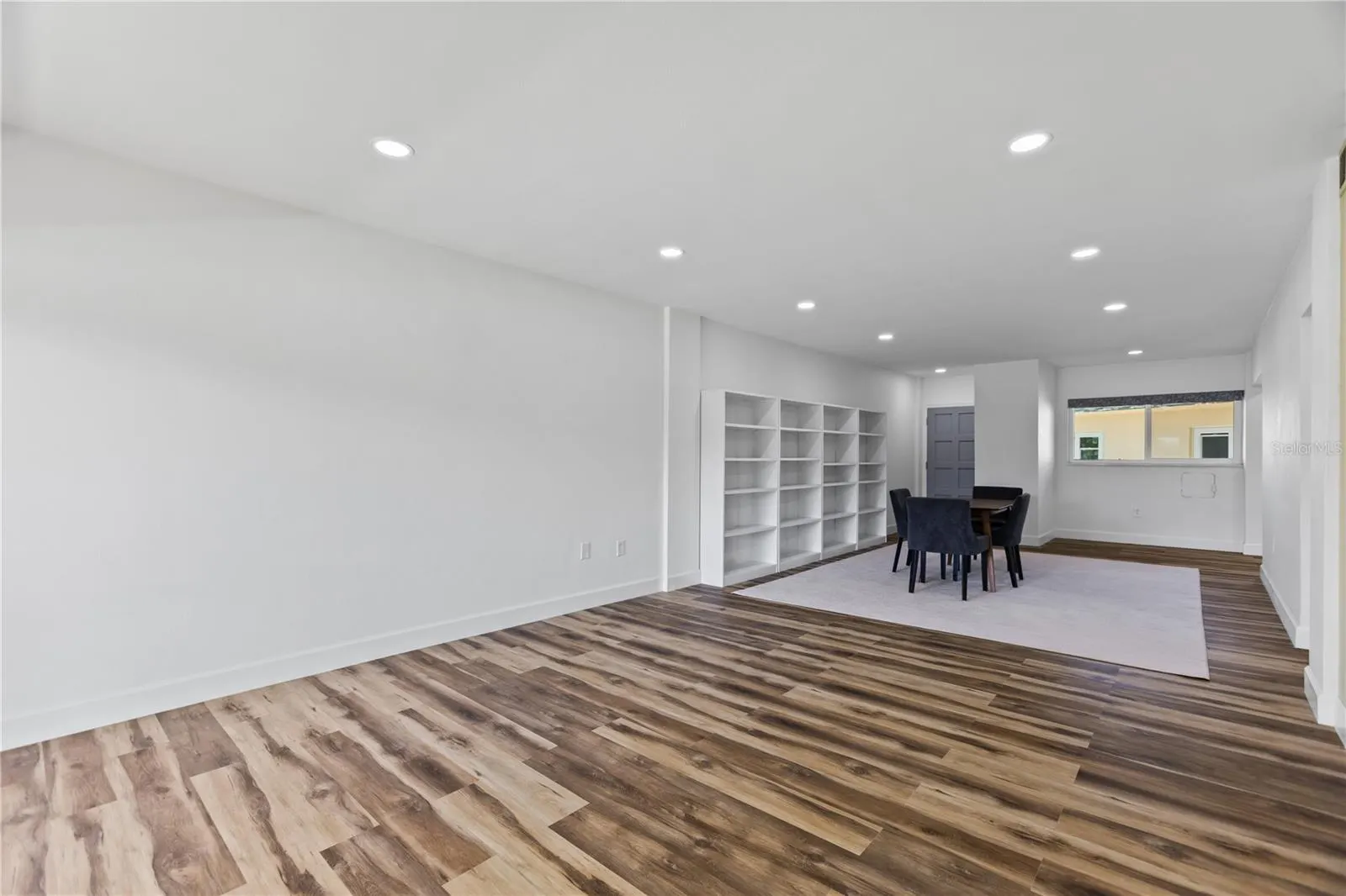 1200 N SHORE DR NE #204, #204