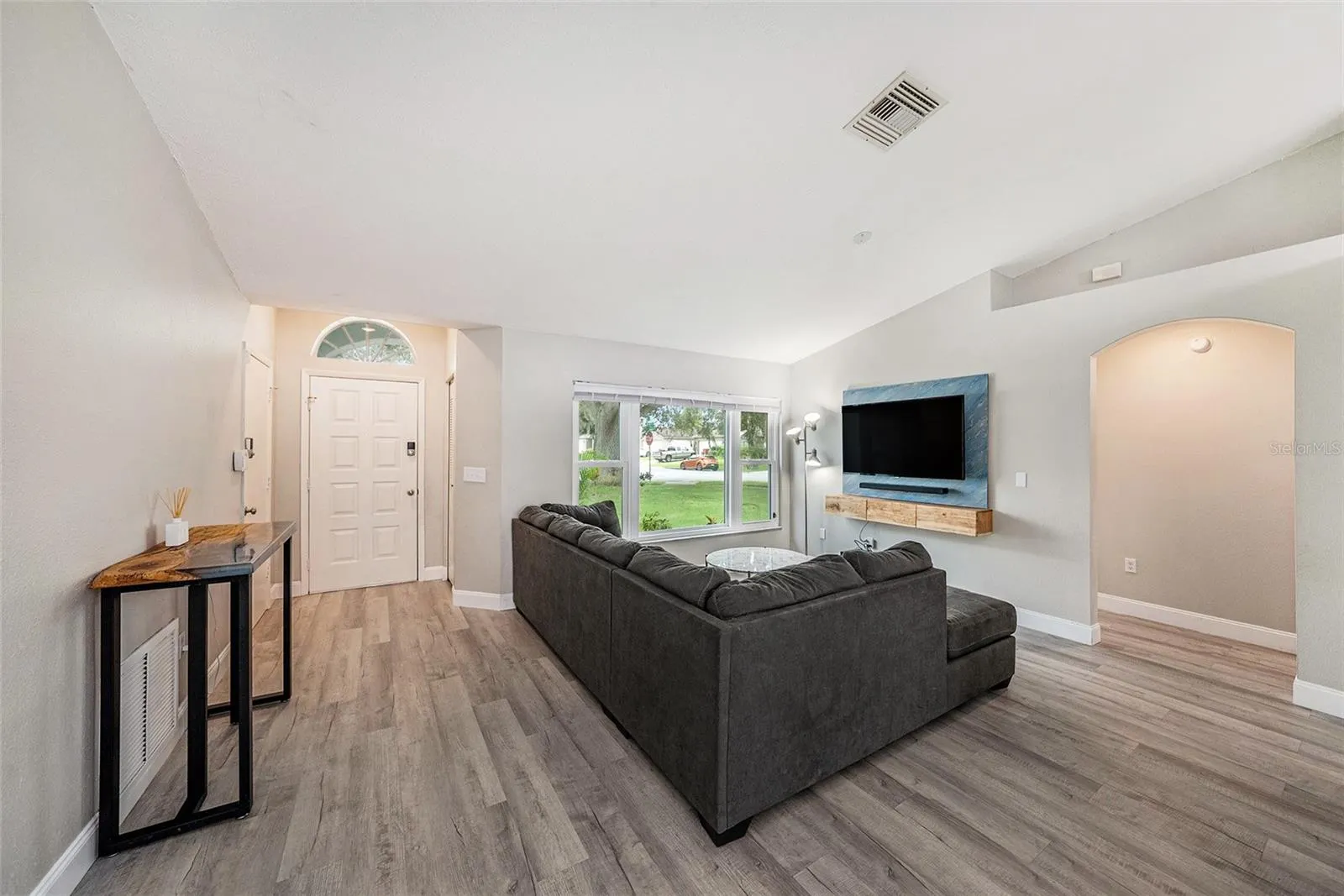 4601 COPPER LN