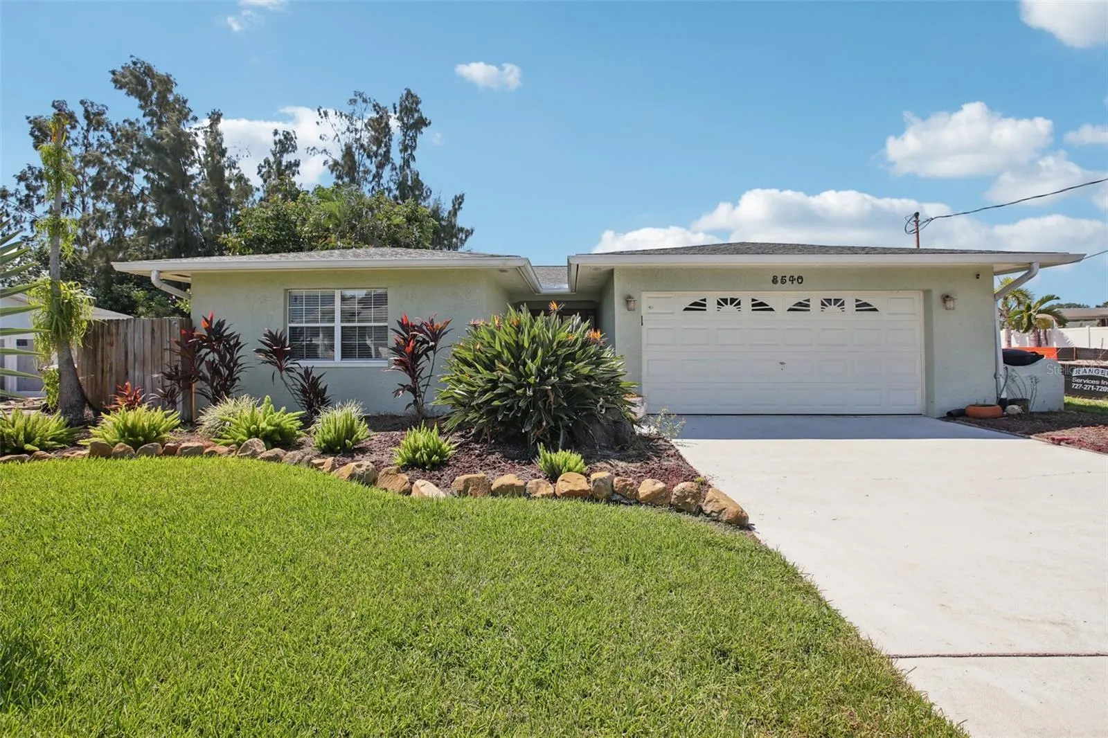 8540 RIVERSIDE